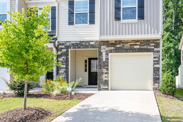 1174 CHANNEL DROP DR, DURHAM, NC 27703 - Image 7f0e542b22cdac06abfefc50725c2b98/1534338427