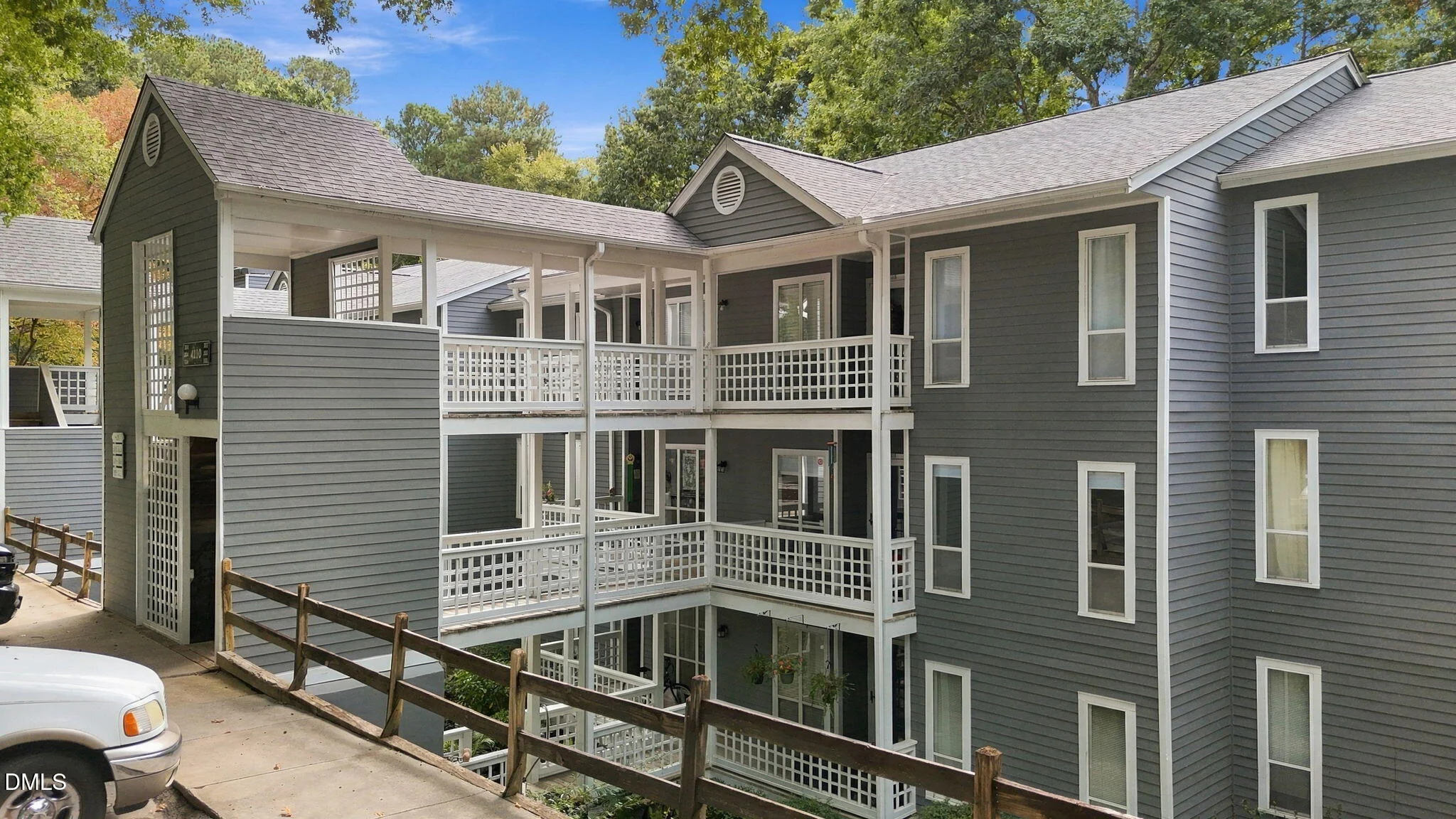 4110 Sedgewood Drive Unit 203