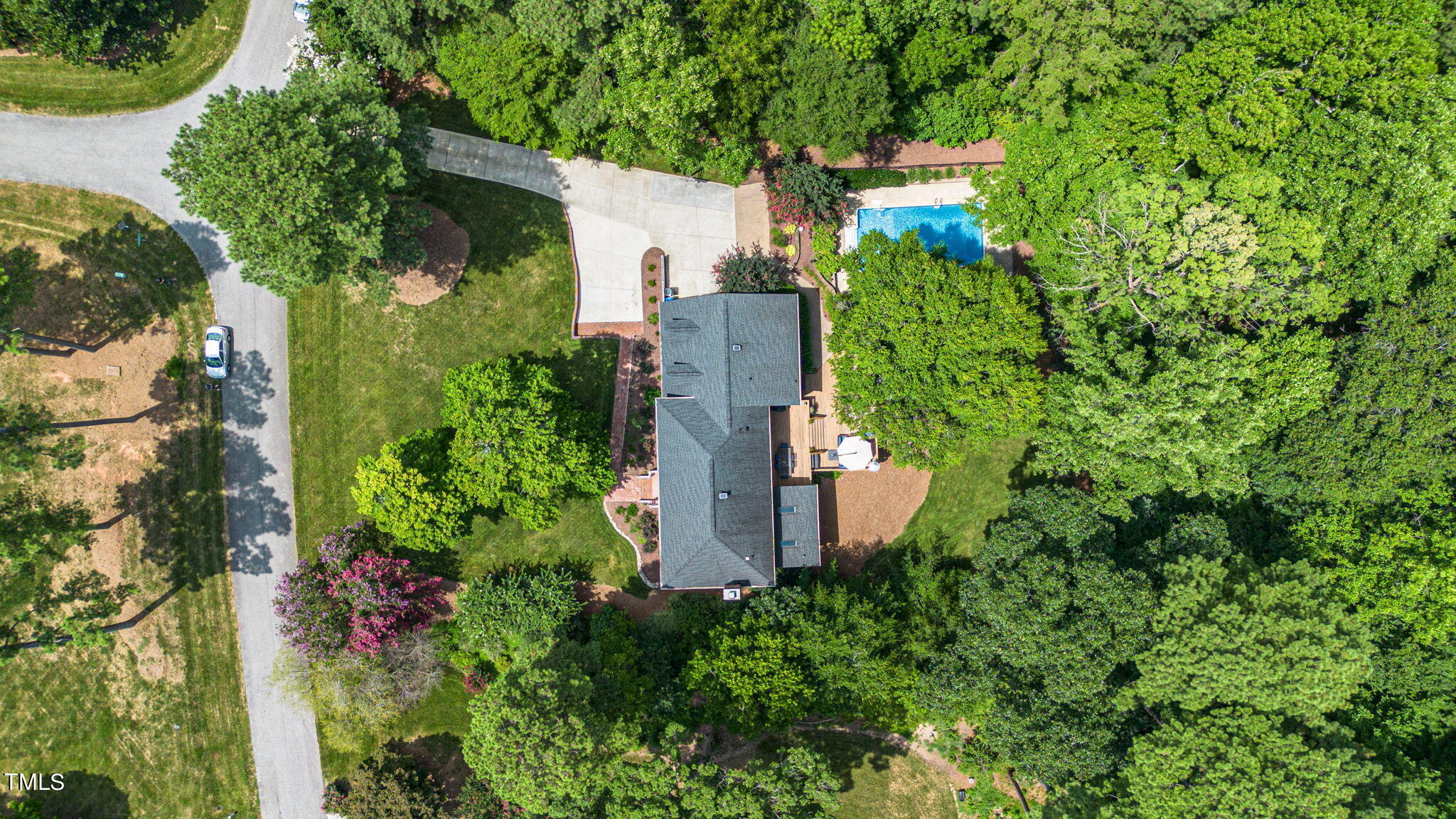 2412 Beechview Court