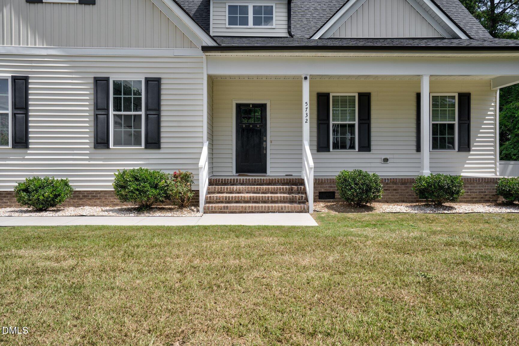 5732 Roseheath Road