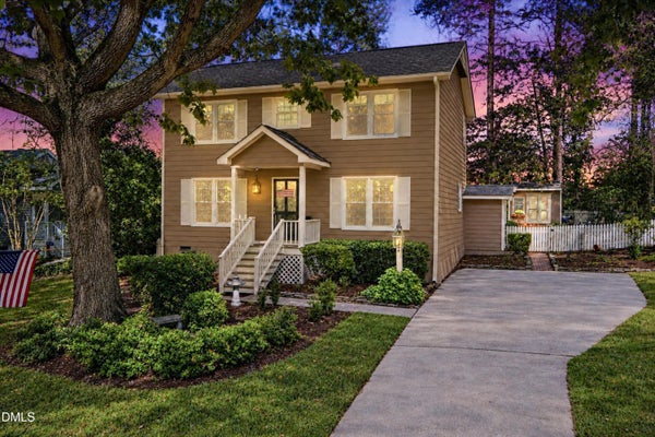 209 ROSEHAVEN DR, RALEIGH, NC 27609 - Image 8035aa48045ba04a9dbb5b1ca7e1eb4f/1972604270