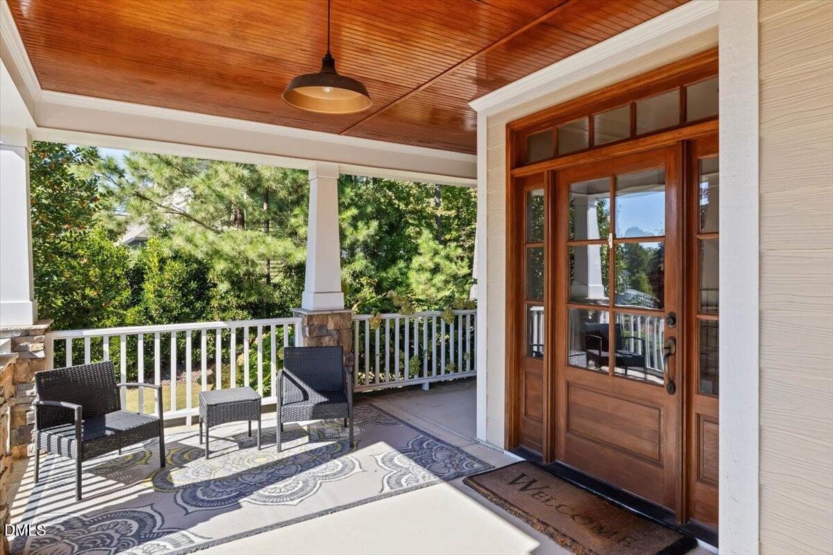 1129 Hollymont Drive