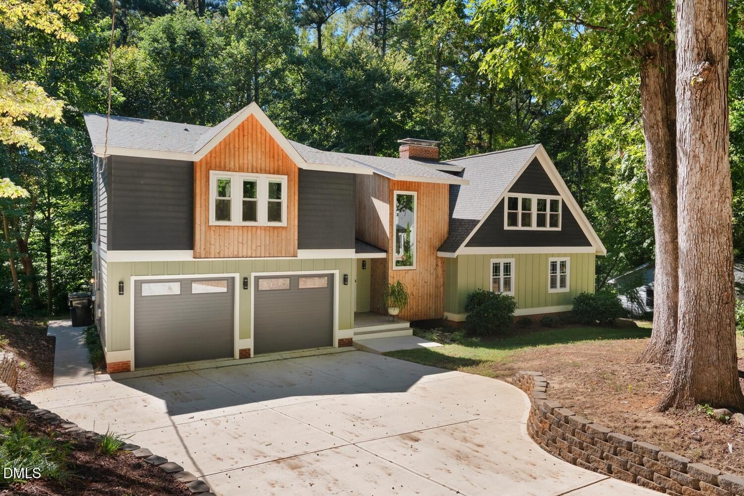 1009 Collins Drive