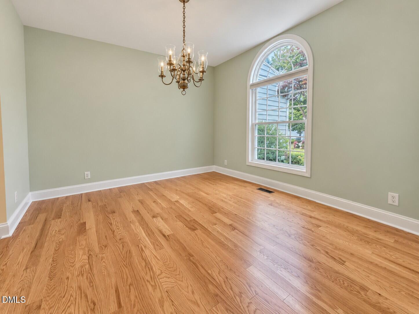 103 Accura Court