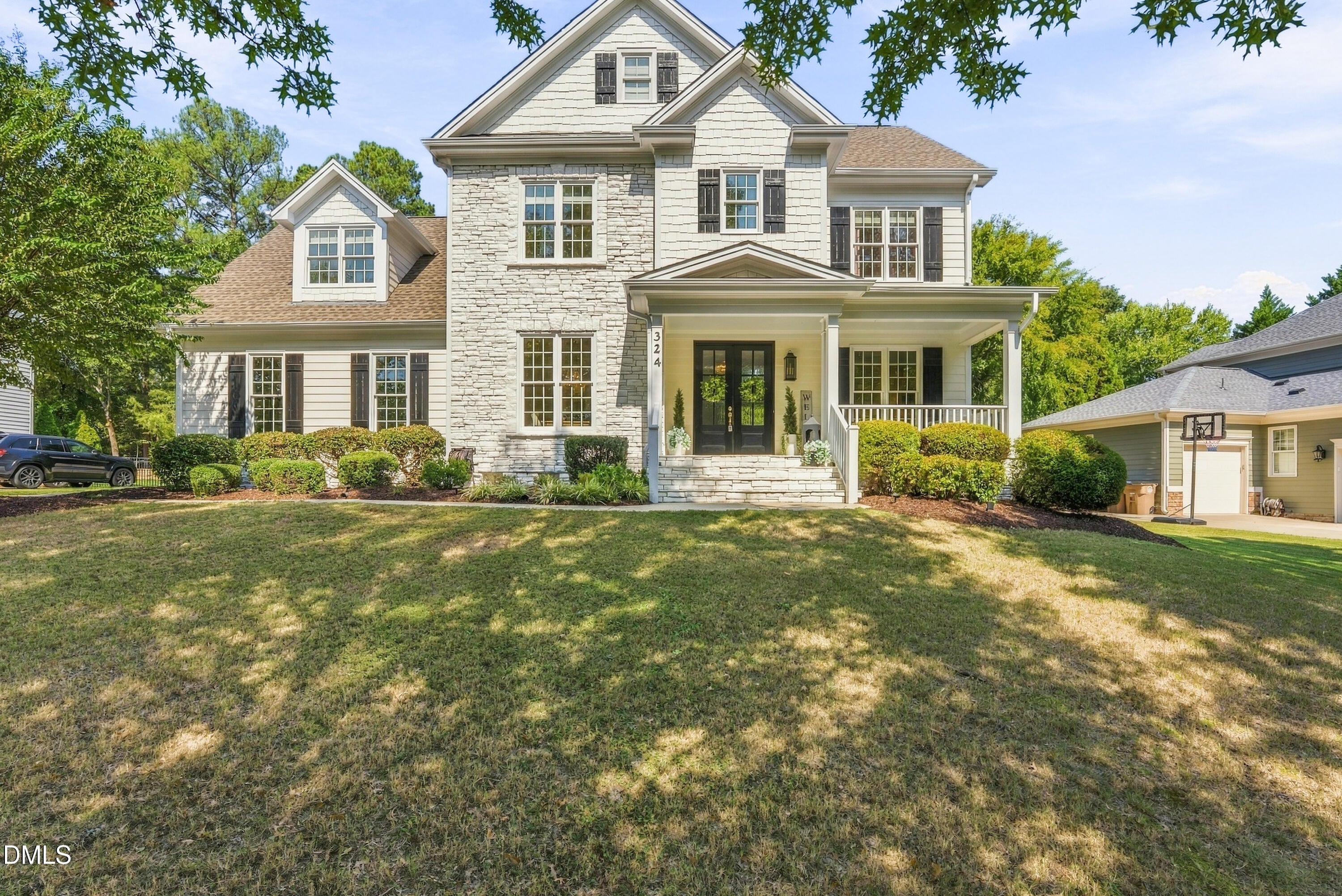 324 Stearns Way