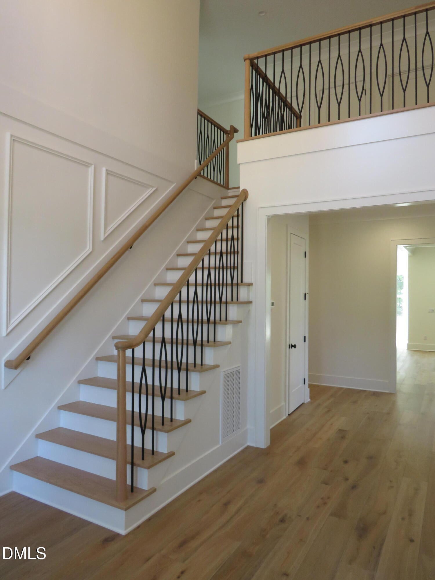 7711 Roberts Road