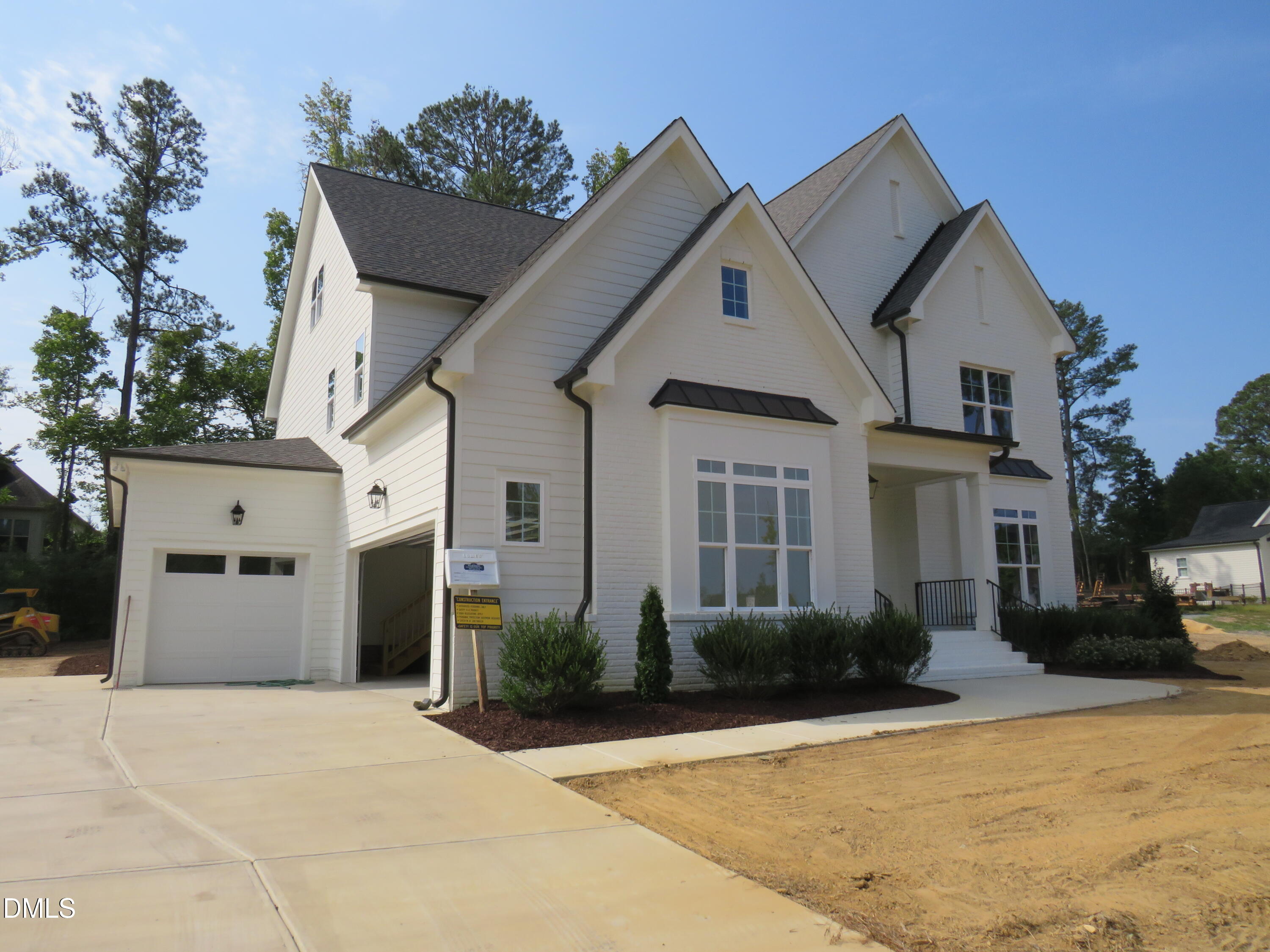 7711 Roberts Road