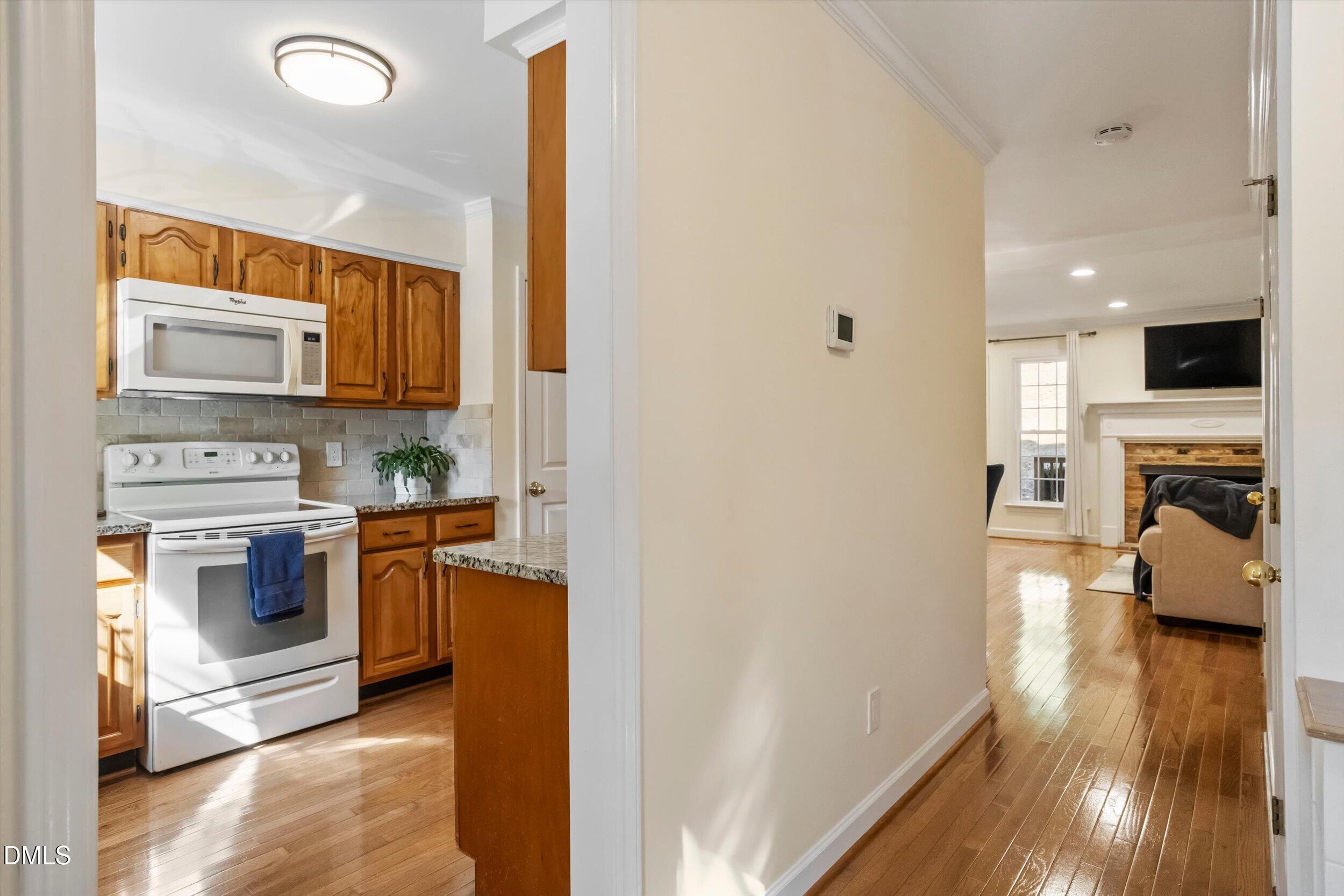 6707 Queen Annes Drive