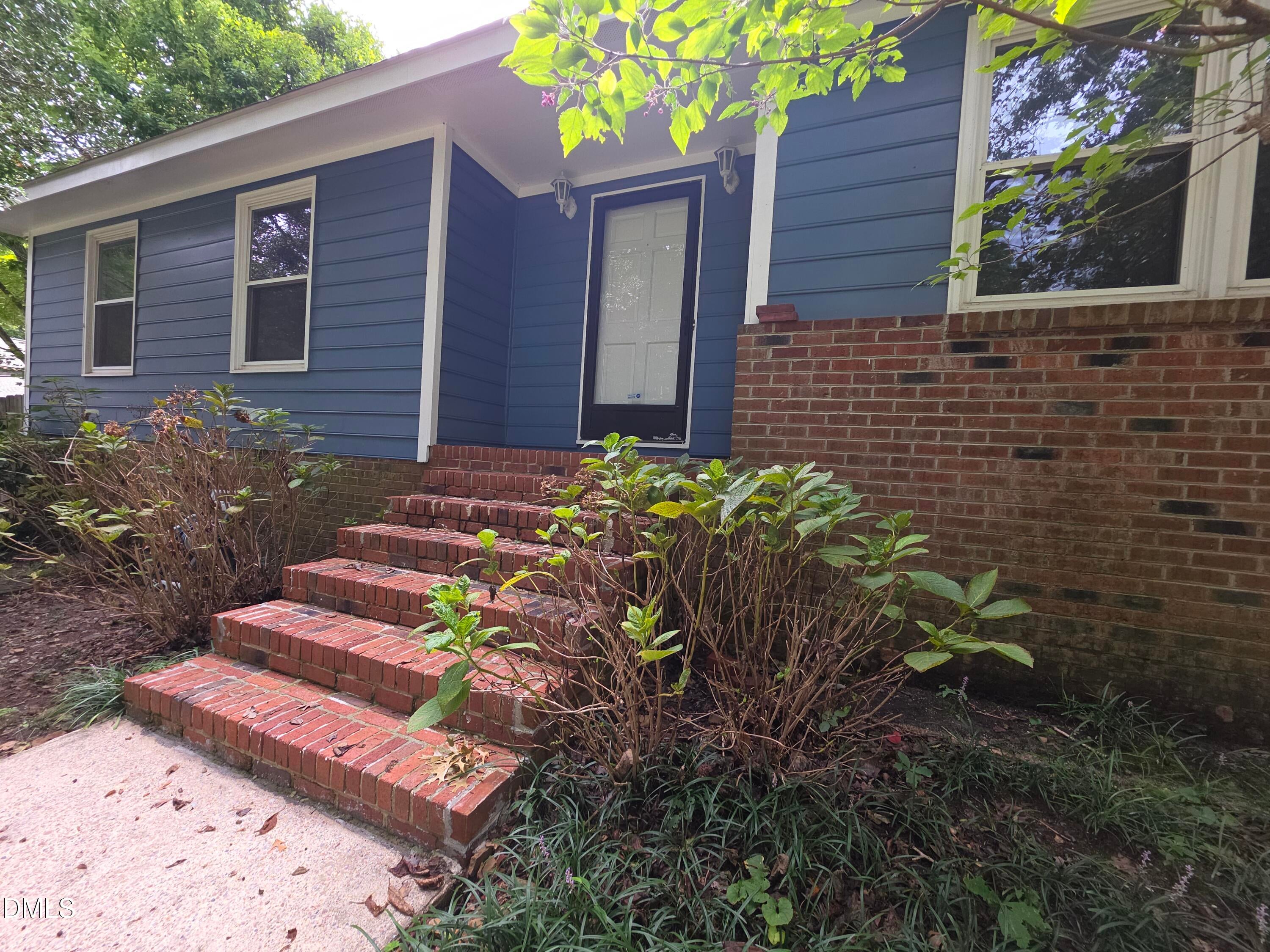 103 Cliffview Drive