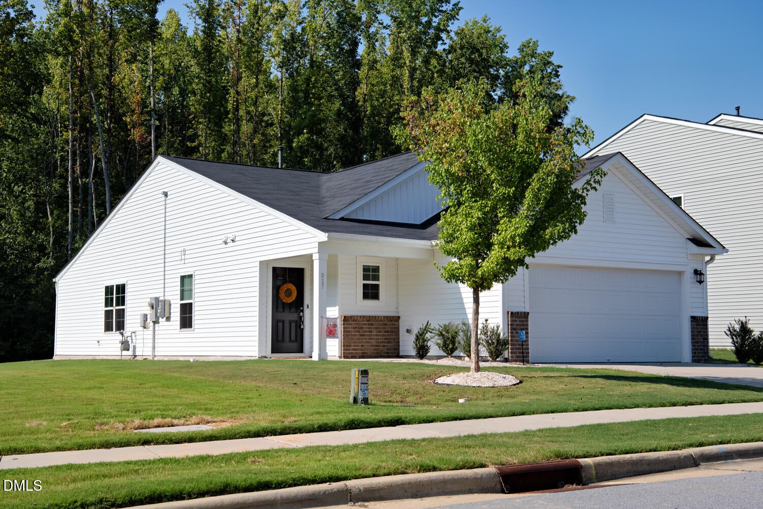 917 Bellewood Gardens Drive