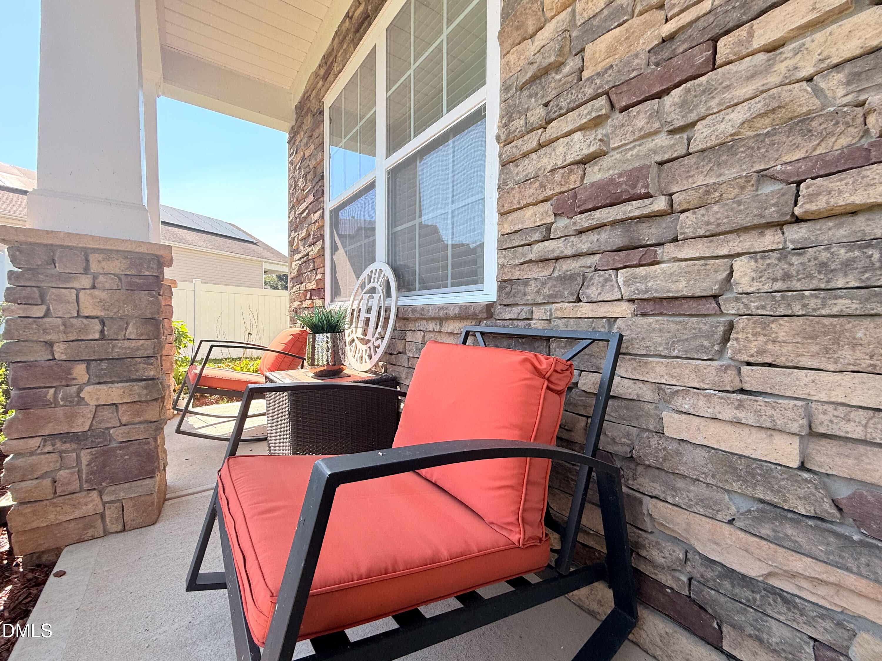 2902 Ledgestone Drive