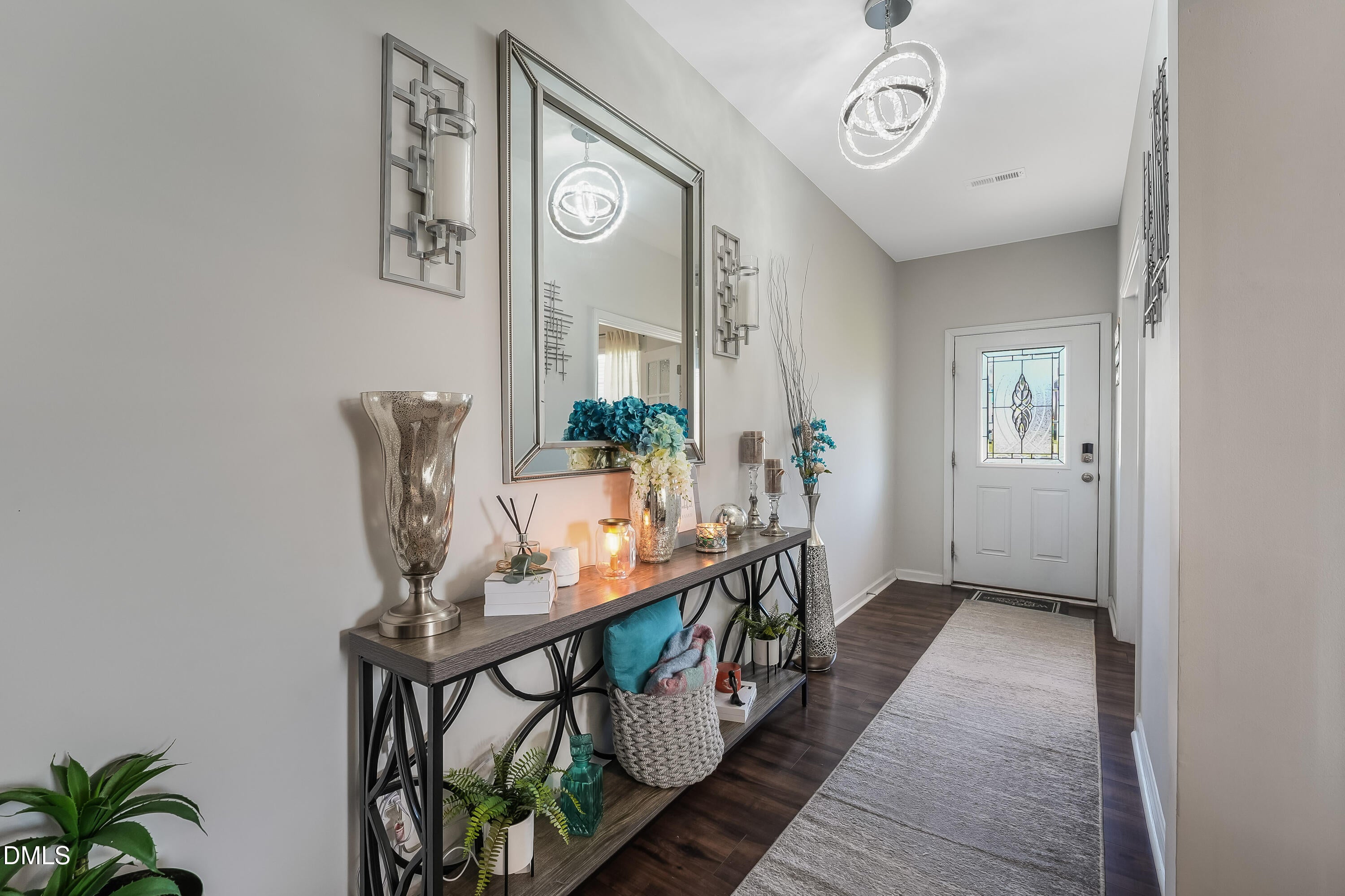 2902 Ledgestone Drive