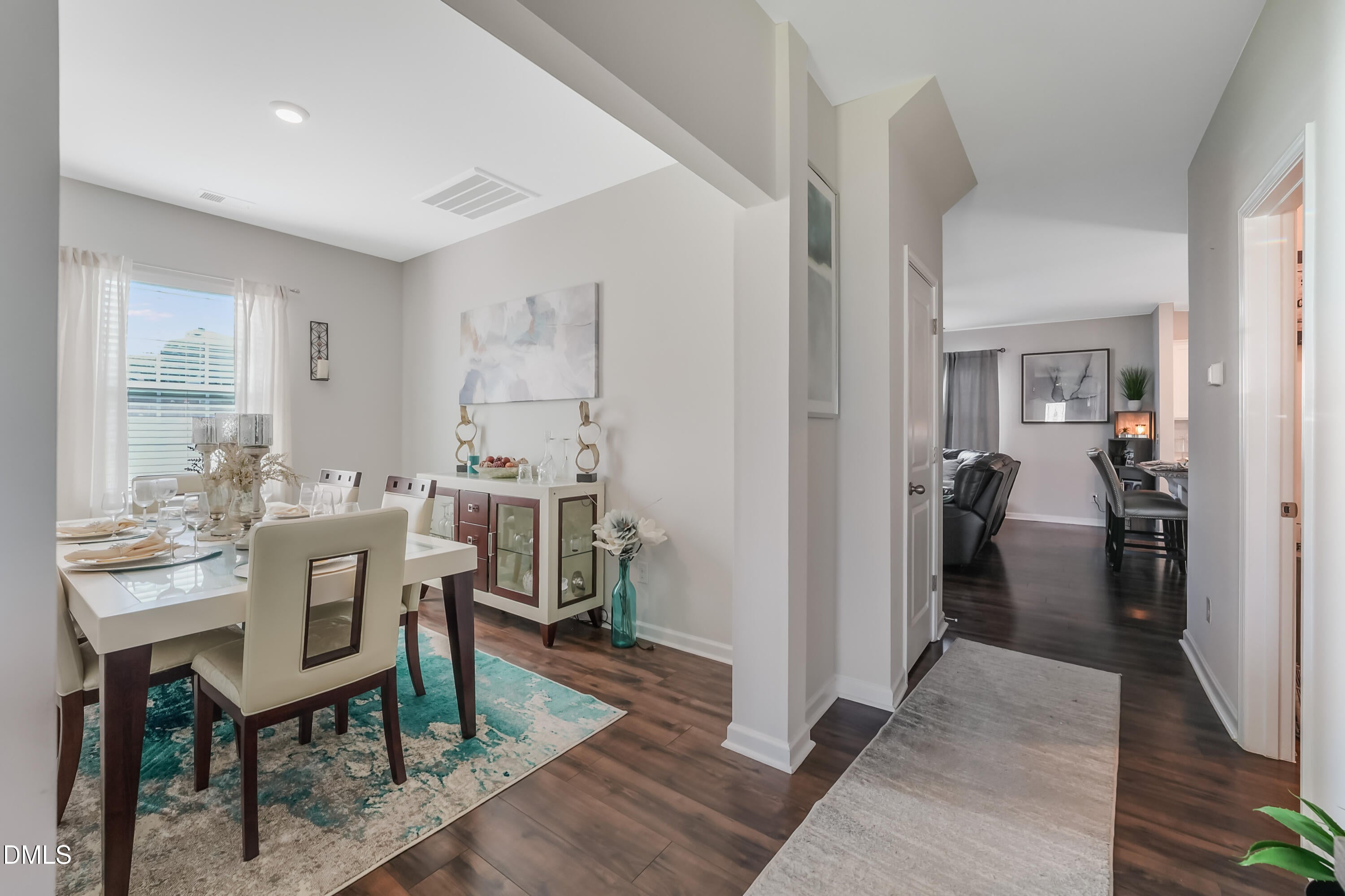 2902 Ledgestone Drive