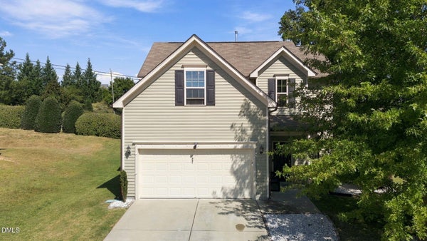 103 SUGARBUSH CT, CLAYTON, NC 27527 - Image 822fda82610a1b33b1cb7b8eef589baa/1040178247