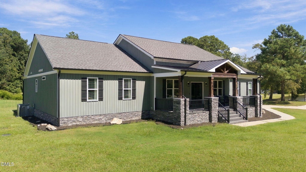Photo of 309 Turnage Road, Smithfield, NC 27577 (MLS # 10191977)