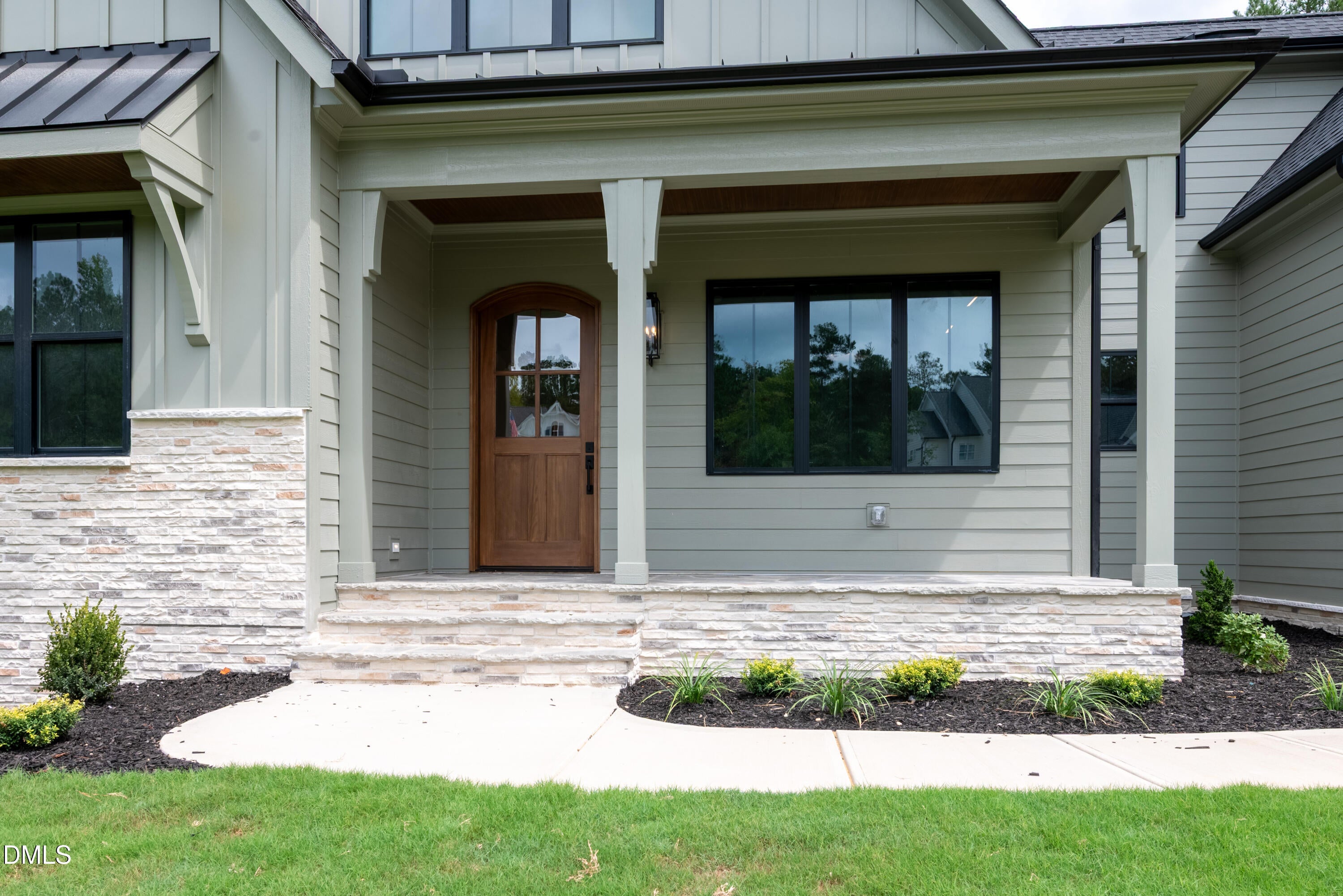 230 Whistlers Cove