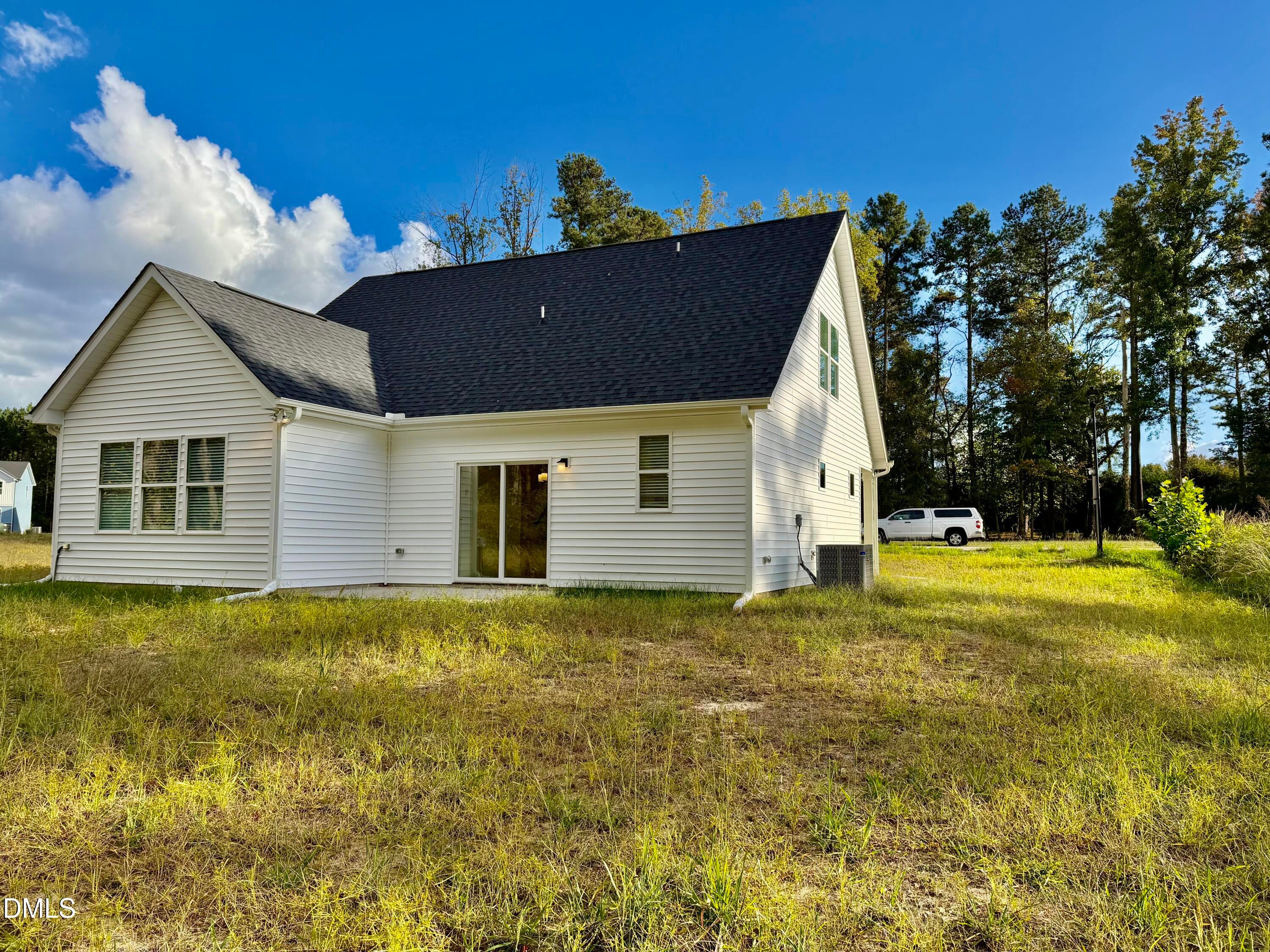 453 Queenstown Drive