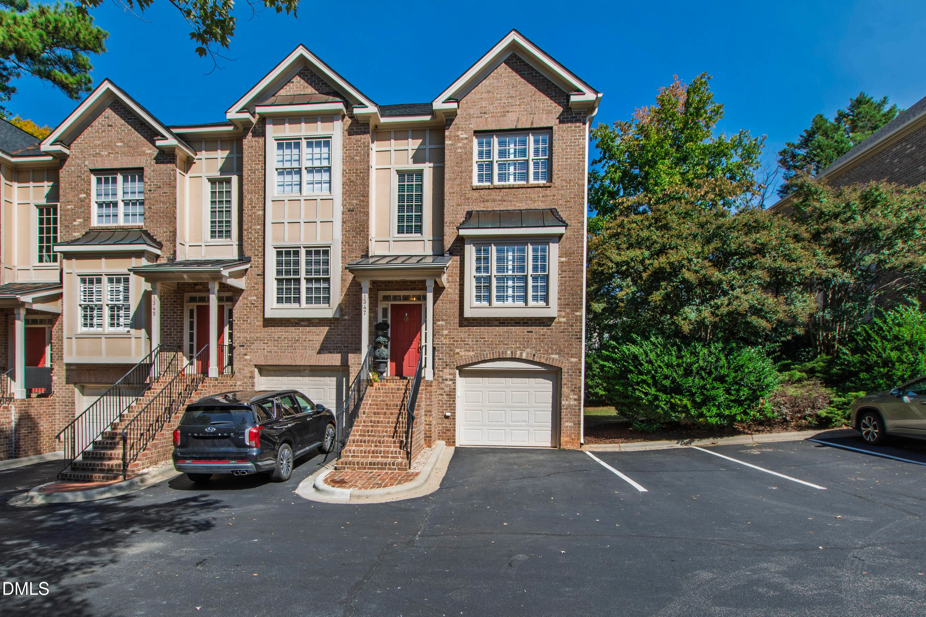 1347 Cameron View Court
