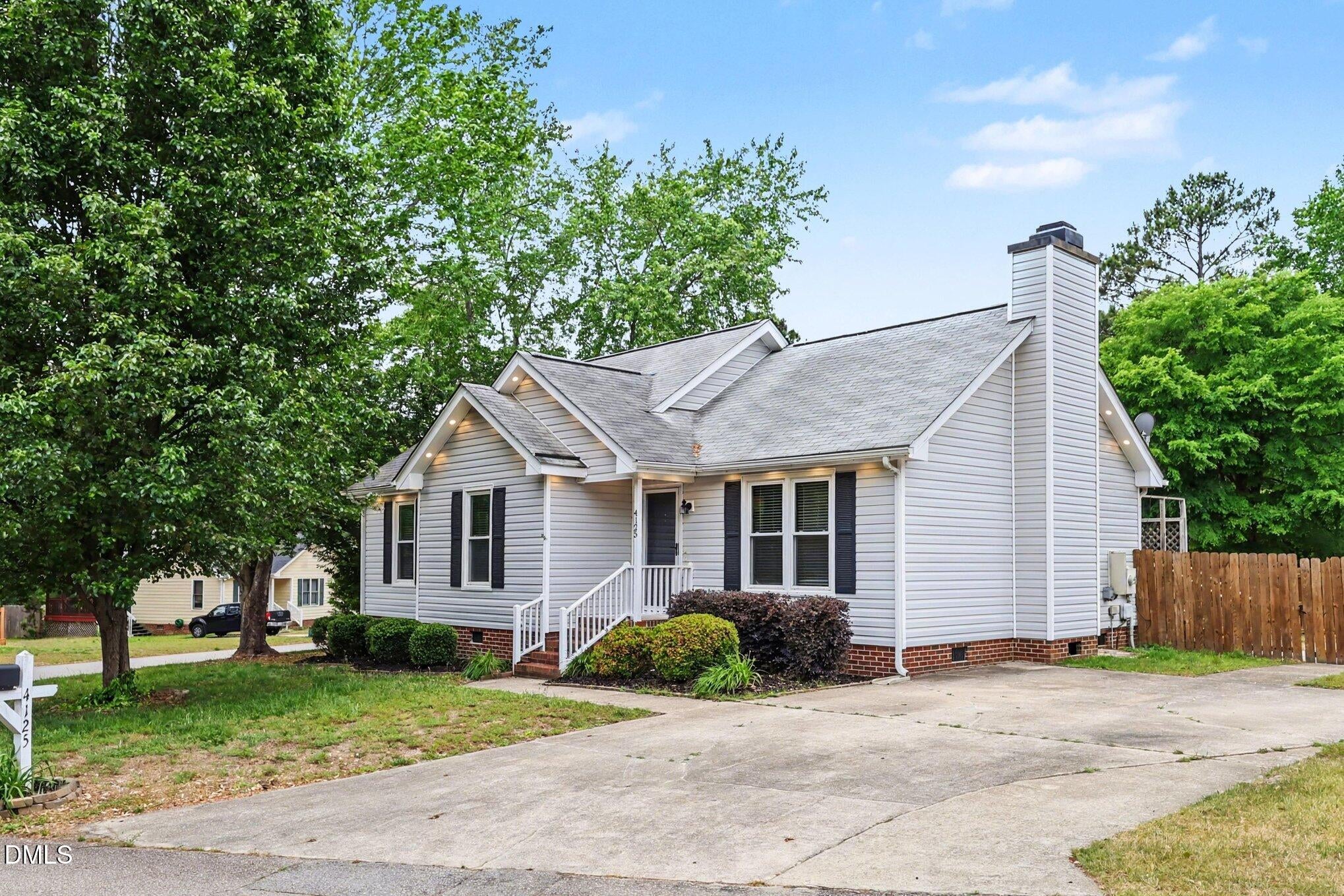 4125 Lodge Allen Court