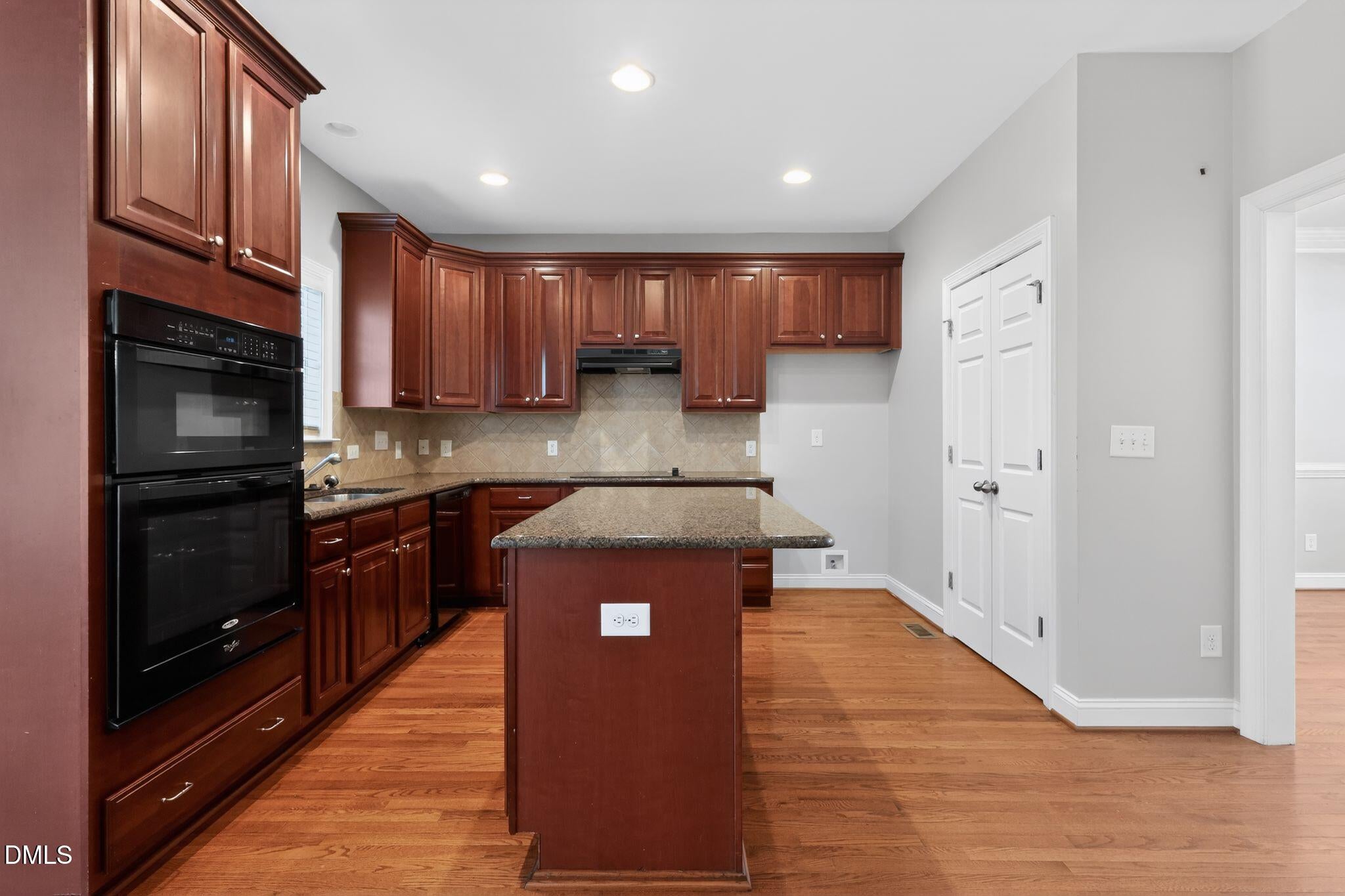 370 Long View Drive