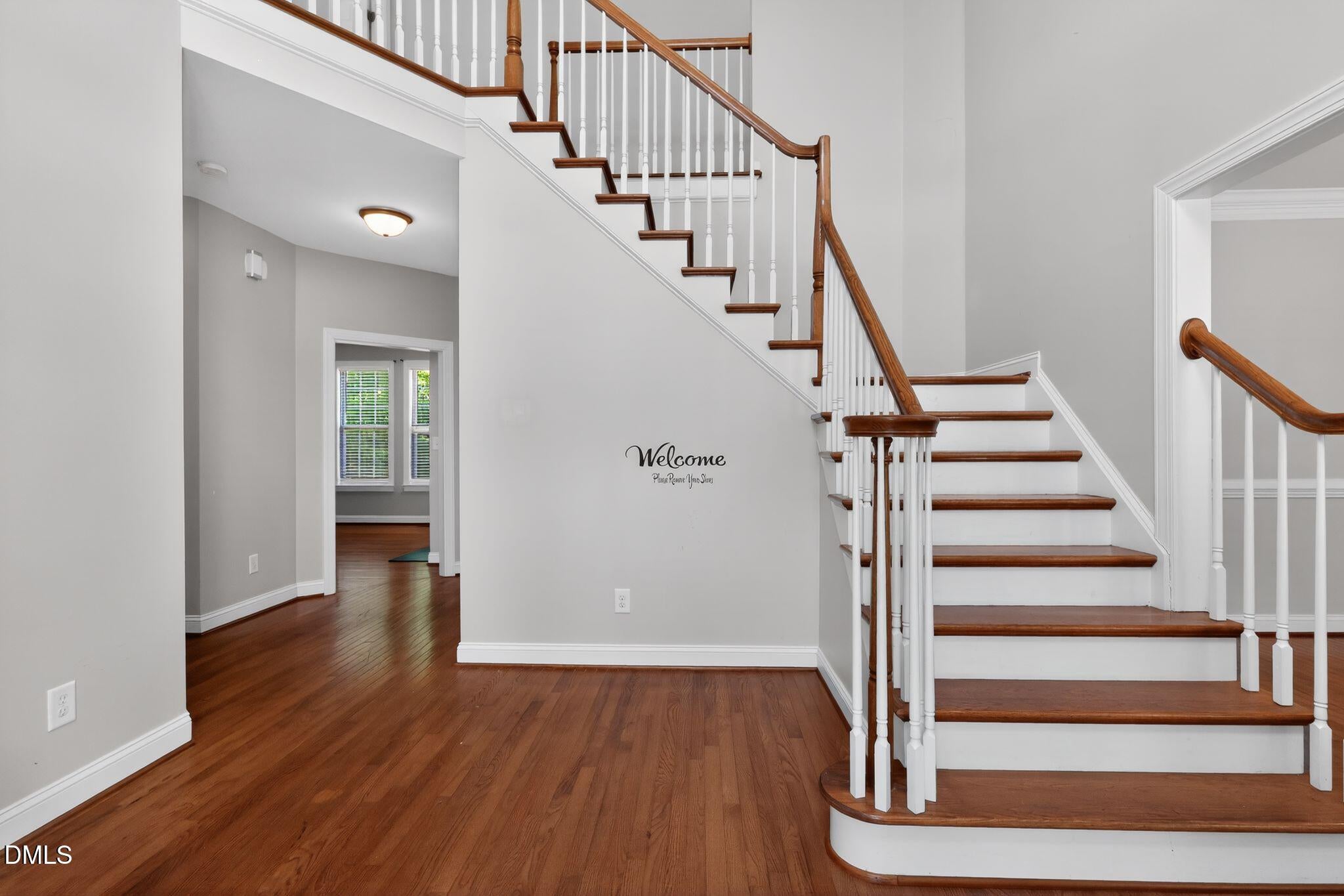 370 Long View Drive