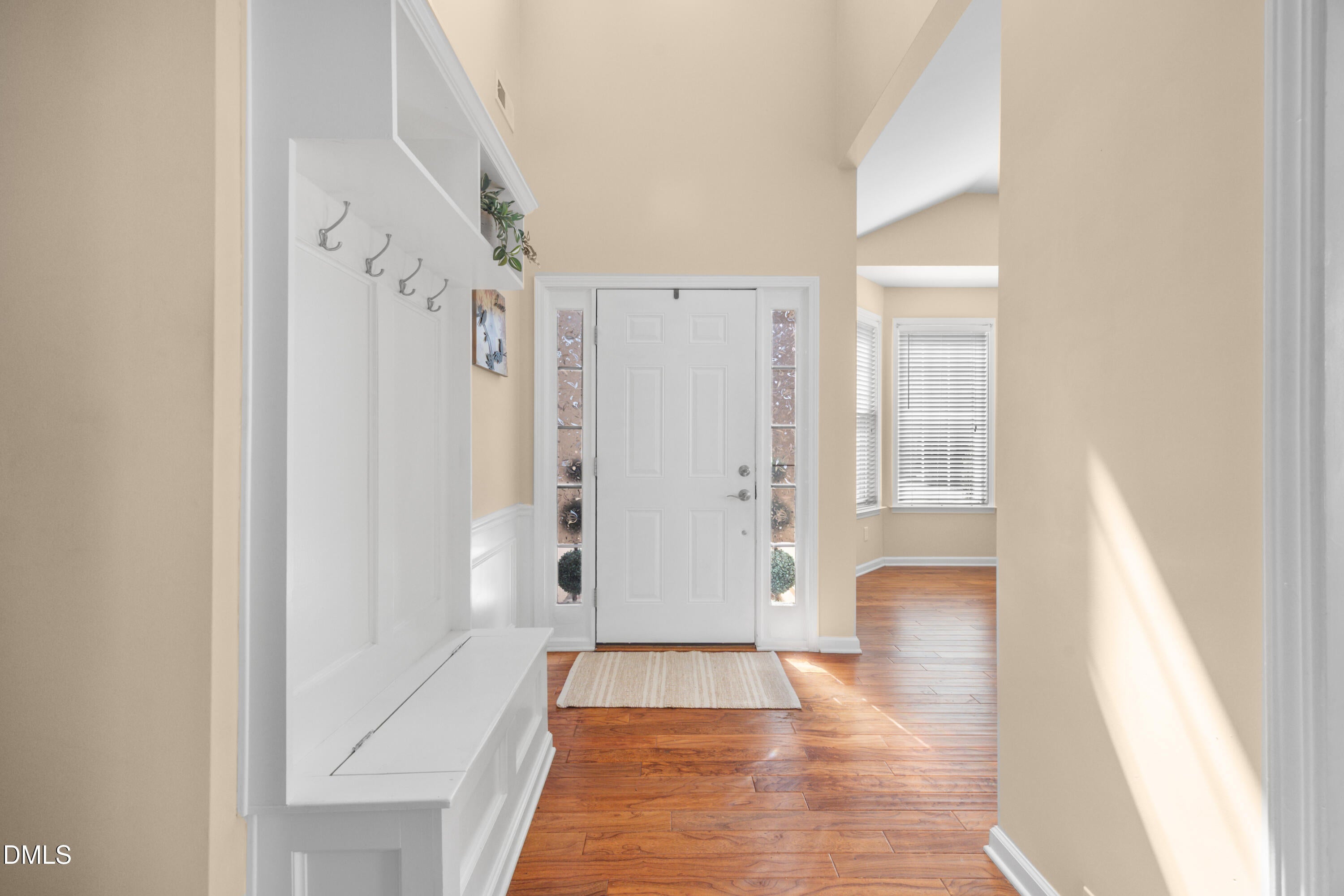 5525 Keowee Way