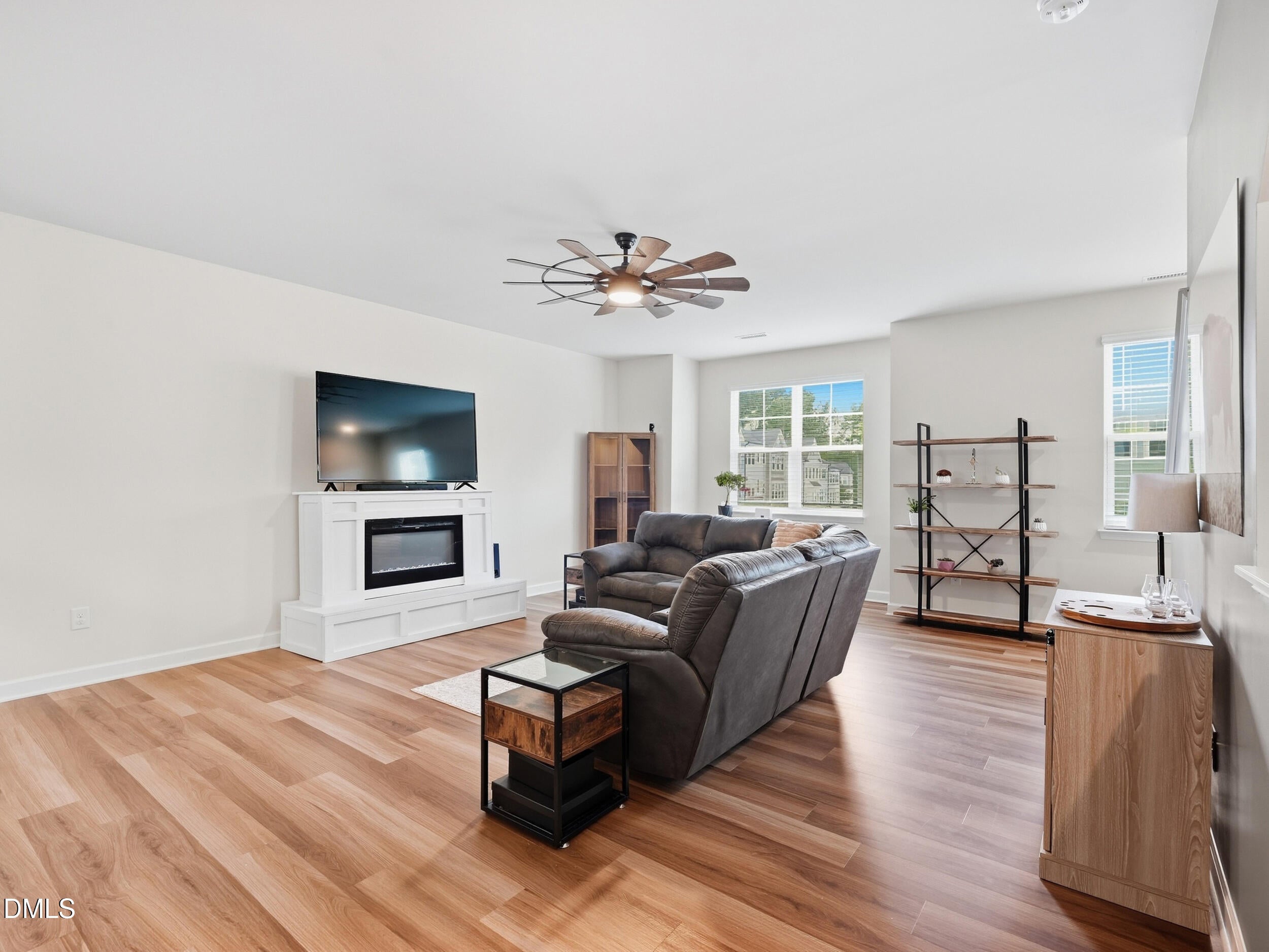 1391 Regents Lane