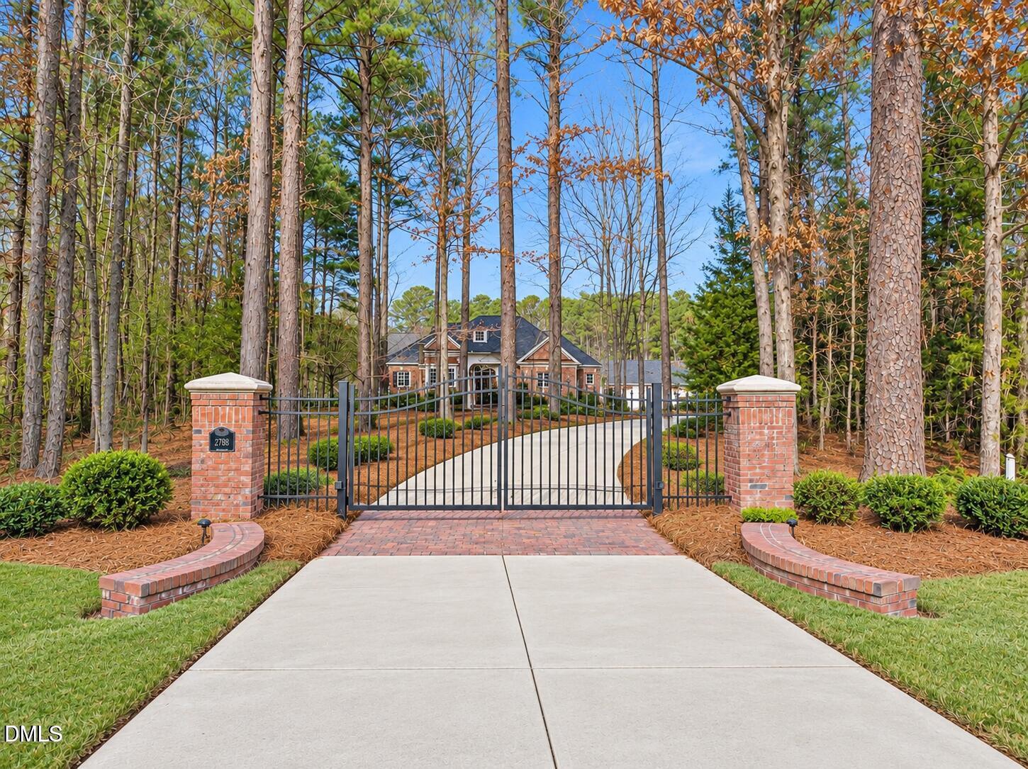 2769 Weaver Hill Drive