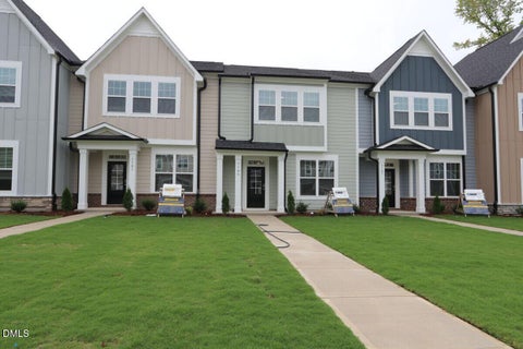 Photo of 3105 Cathedral Comb Drive, Apex, NC 27502 (MLS # 10178154)
