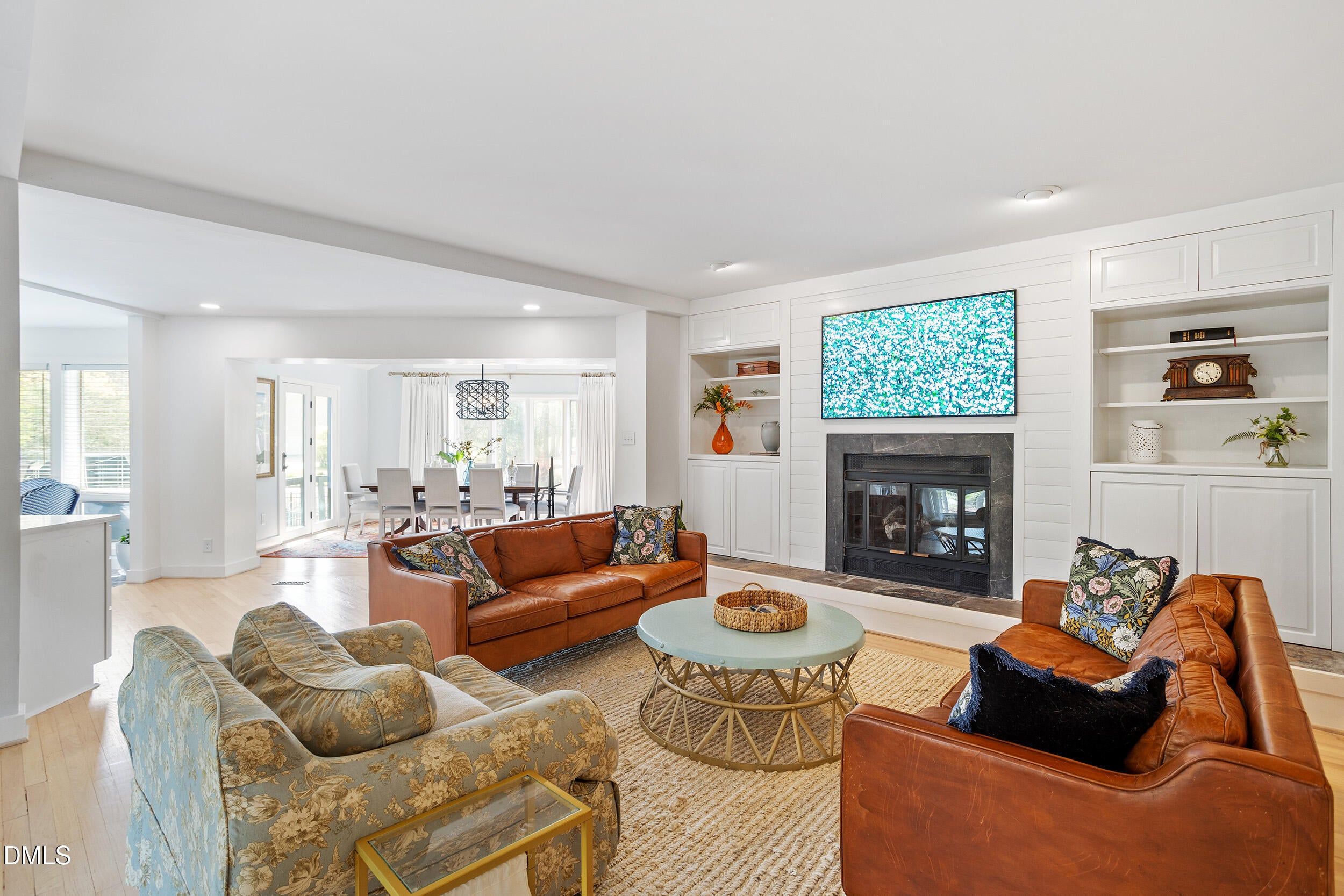 996 Cleland Drive