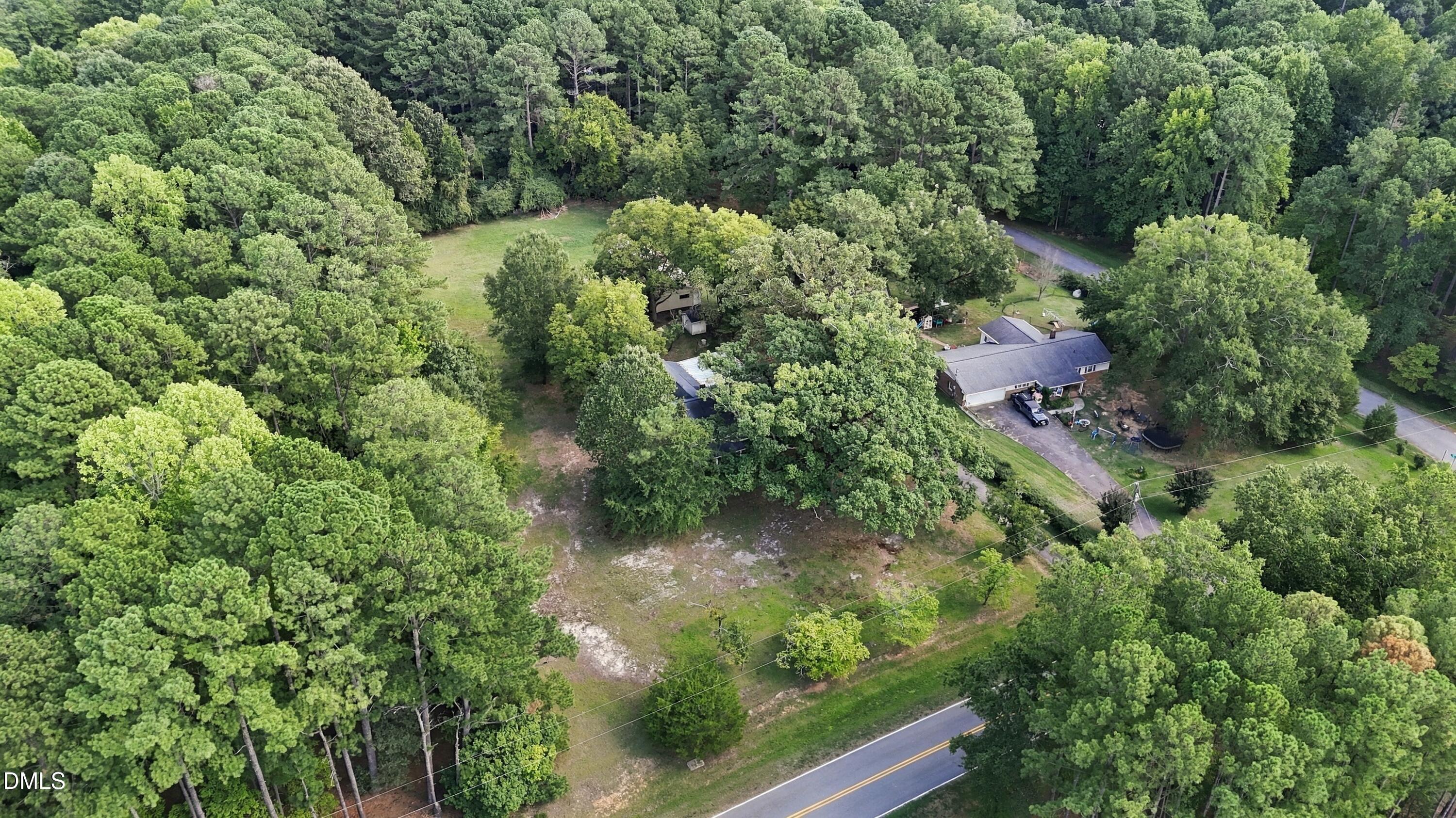 5033 Theys Road