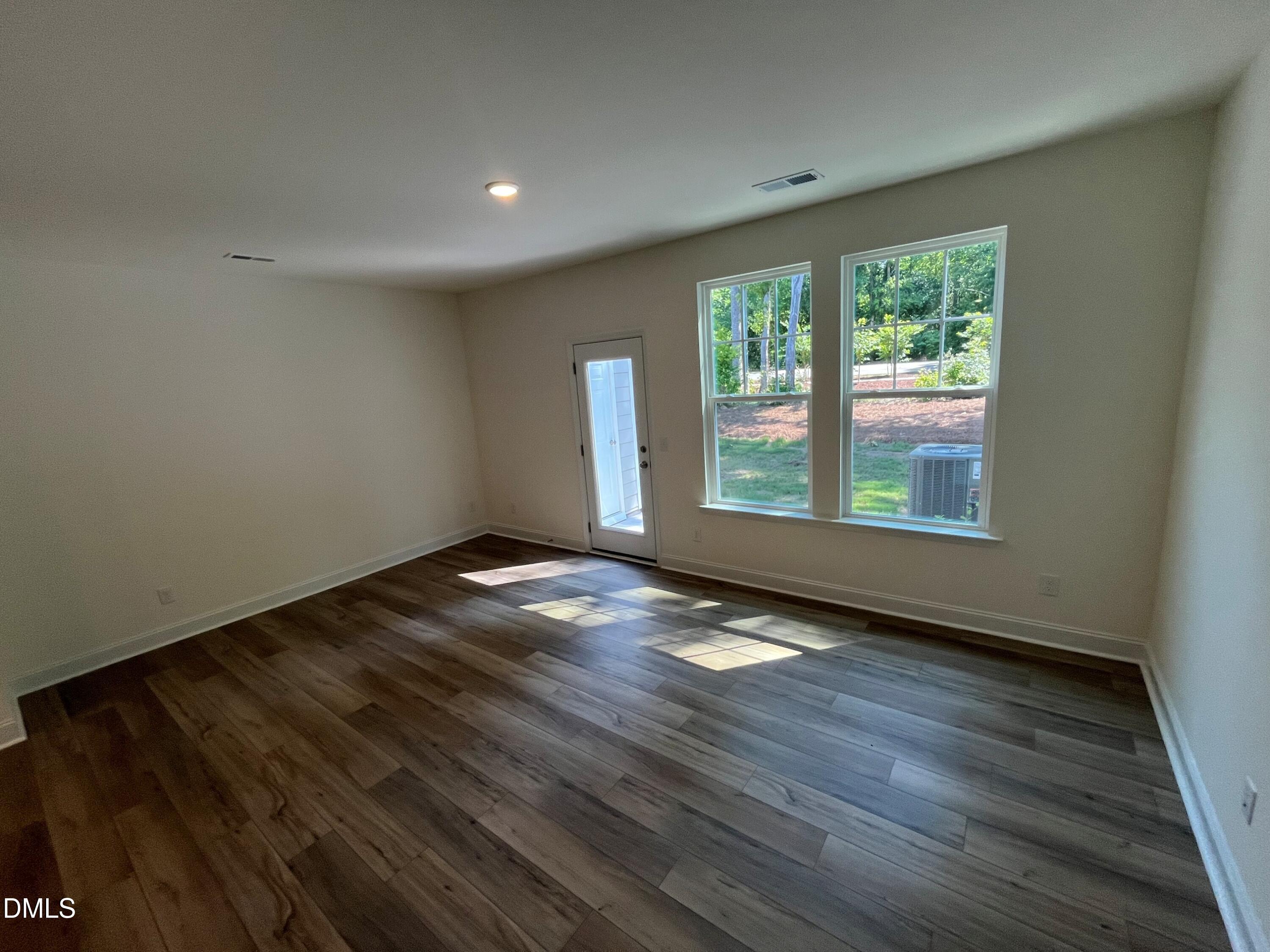 1326 Hammond Drive