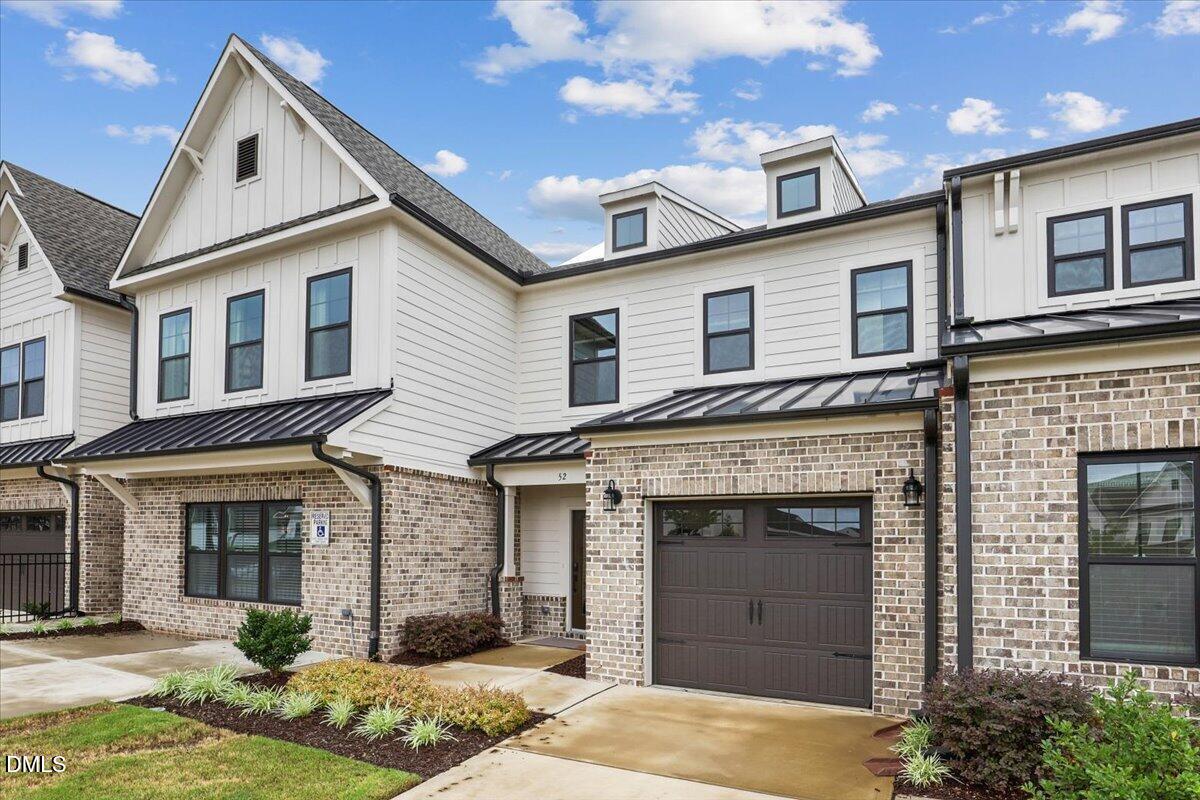 52 Paperwhite Place