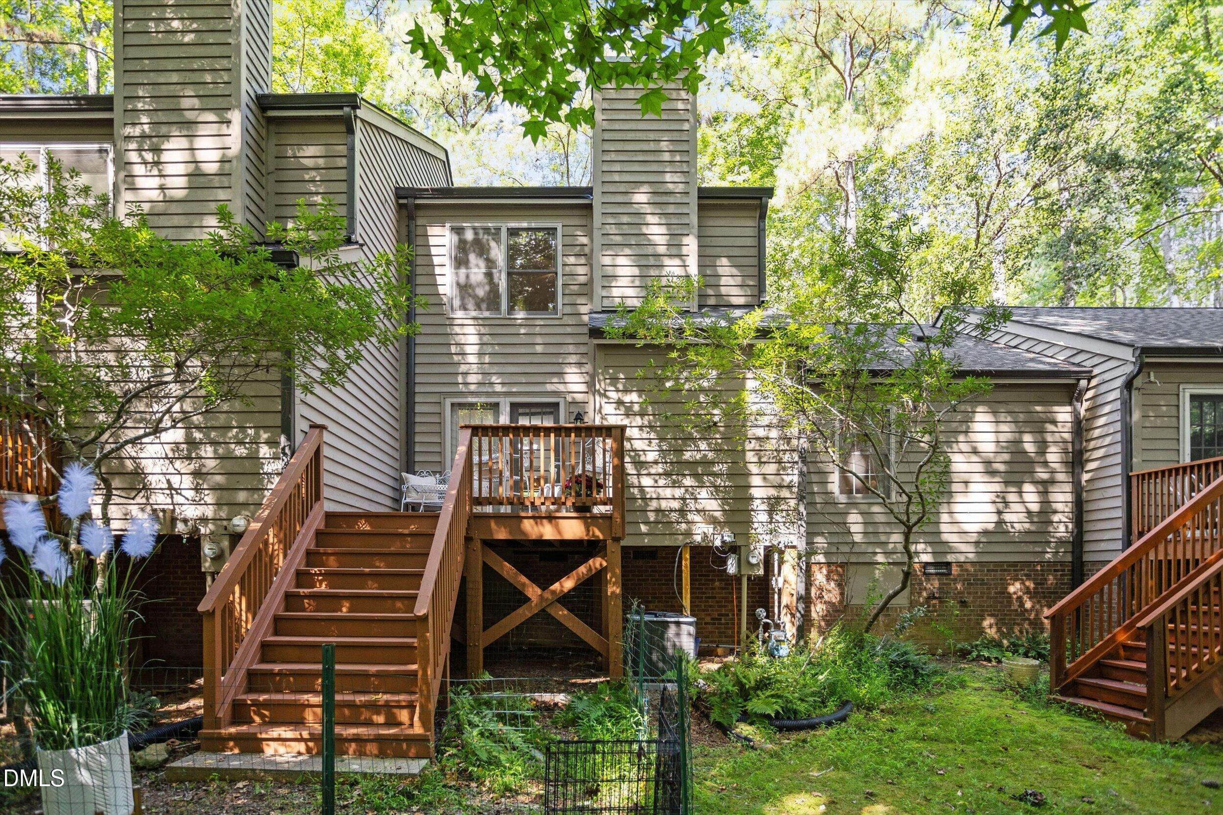 302 Forest Court