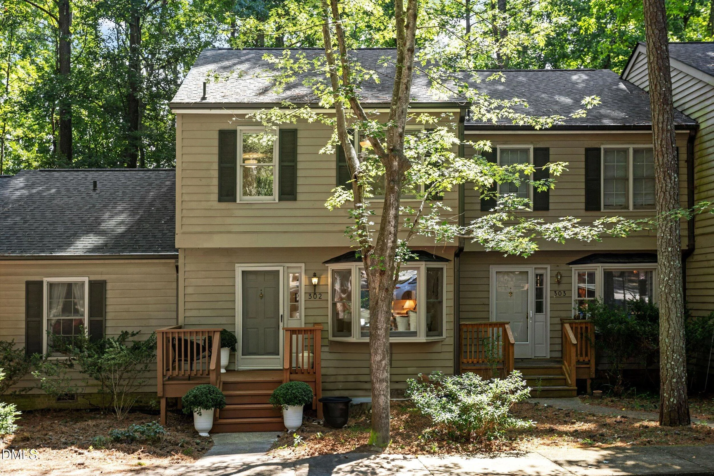 302 Forest Court