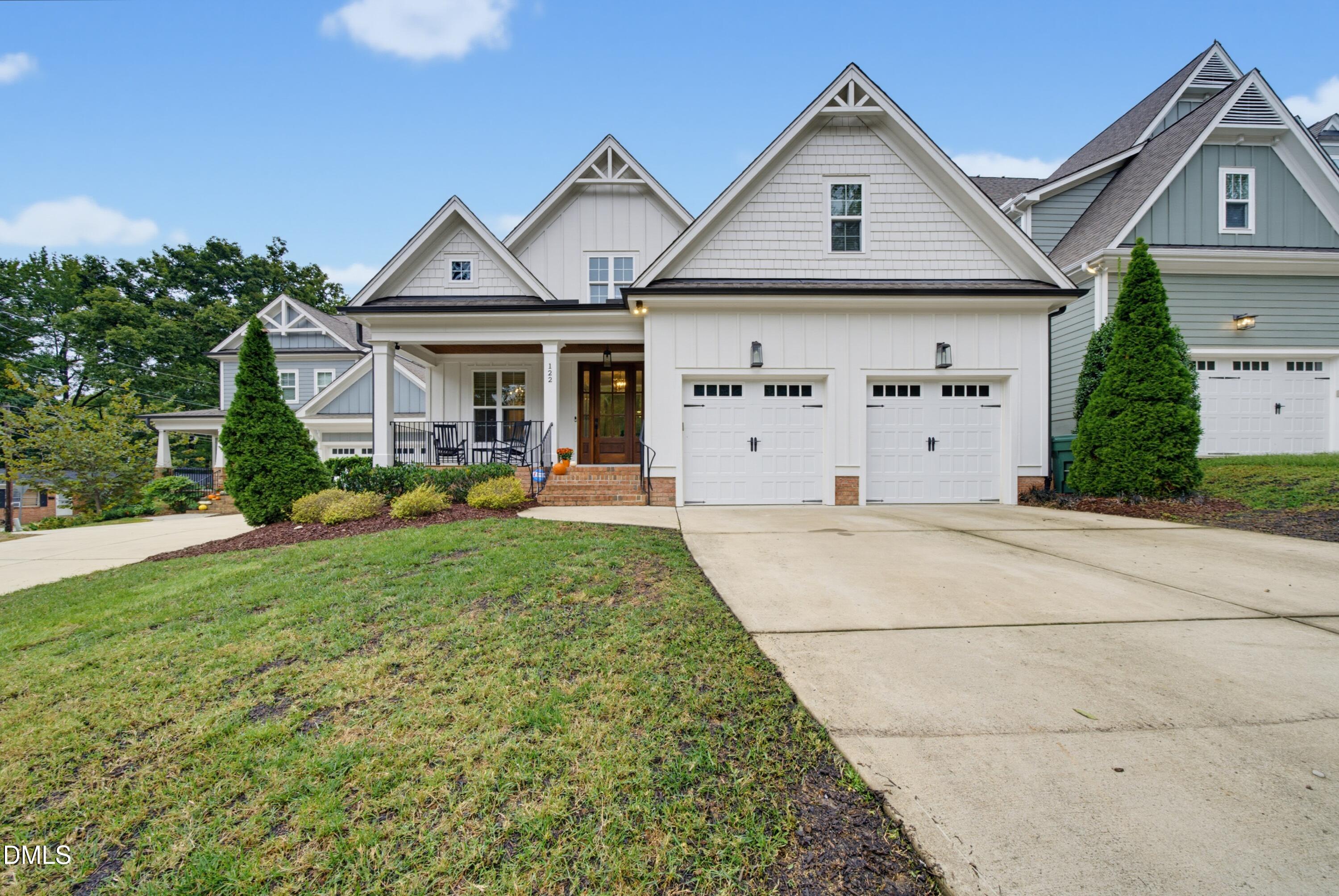 122 W Circle Drive