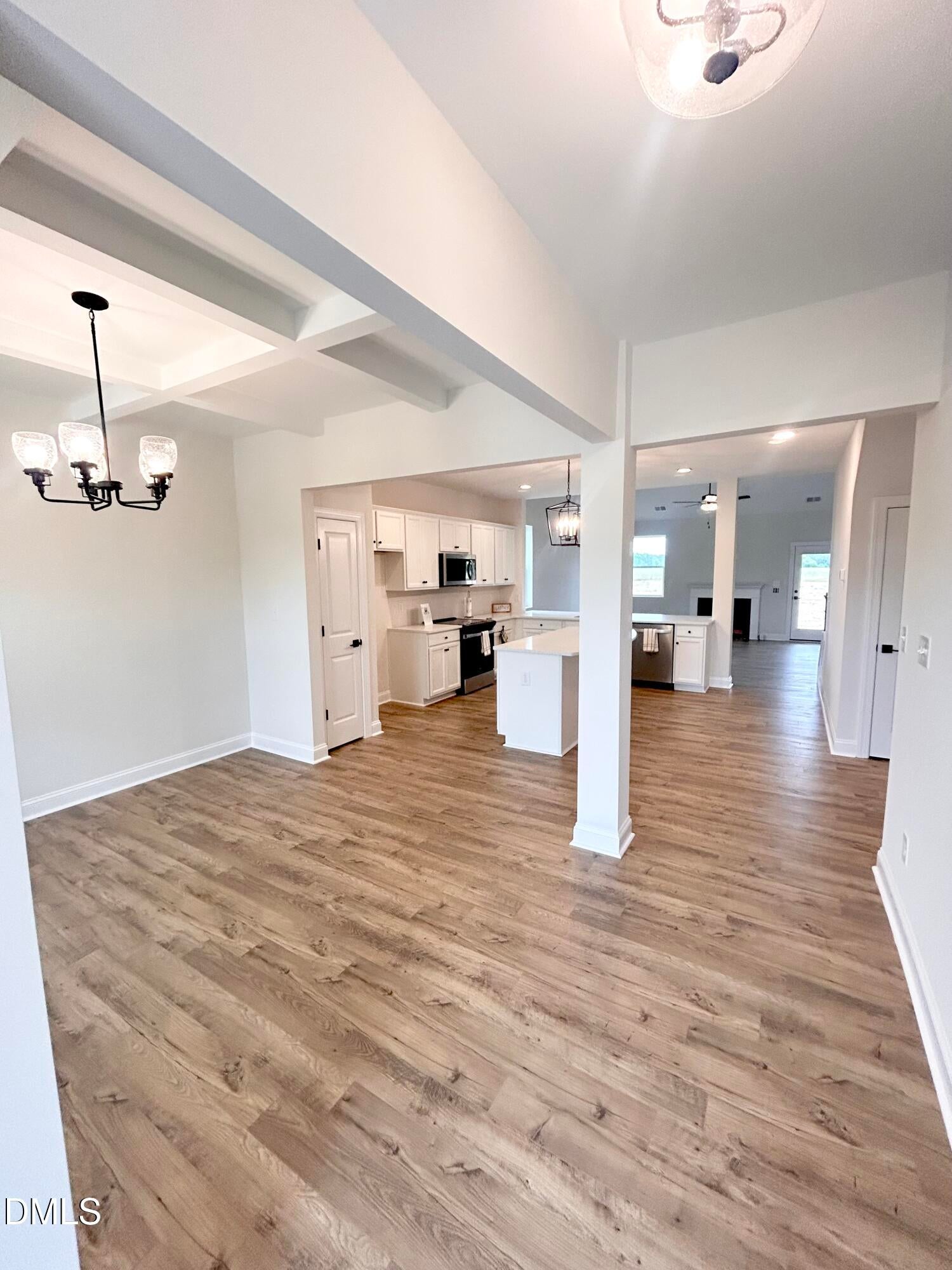 102 Maverick Lane