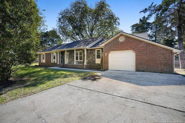 2246 BAYWATER DR, FAYETTEVILLE, NC 28304 - Image 85ecfaa61495935ee87f09146b9c22dc/1695072725