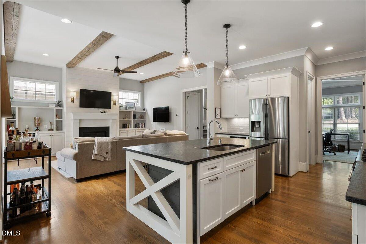 6128 Ponderosa Road