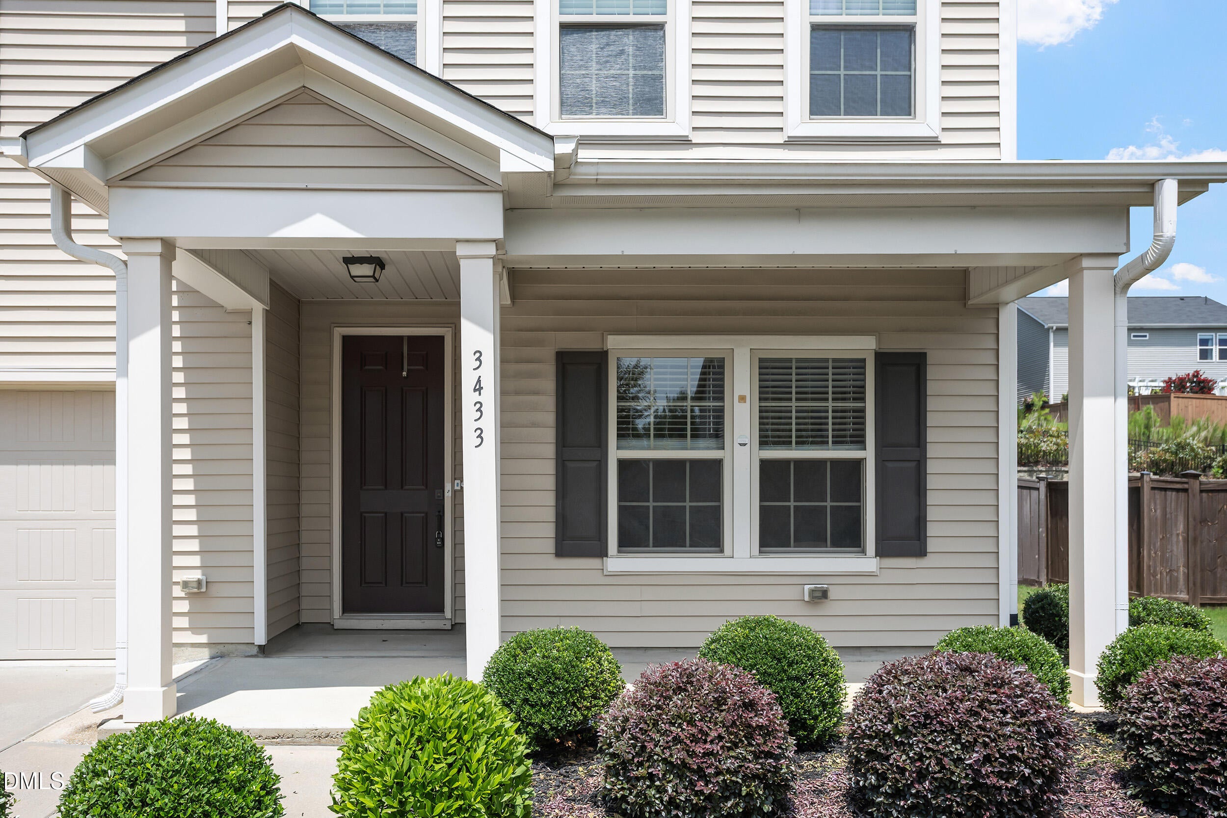 3433 Longleaf Estates Drive