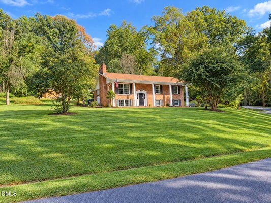 289 HOLLY TREE DR, WILKESBORO, NC 28697 - Image 86c26014b65566669d2eca6ea142e913/1174323028