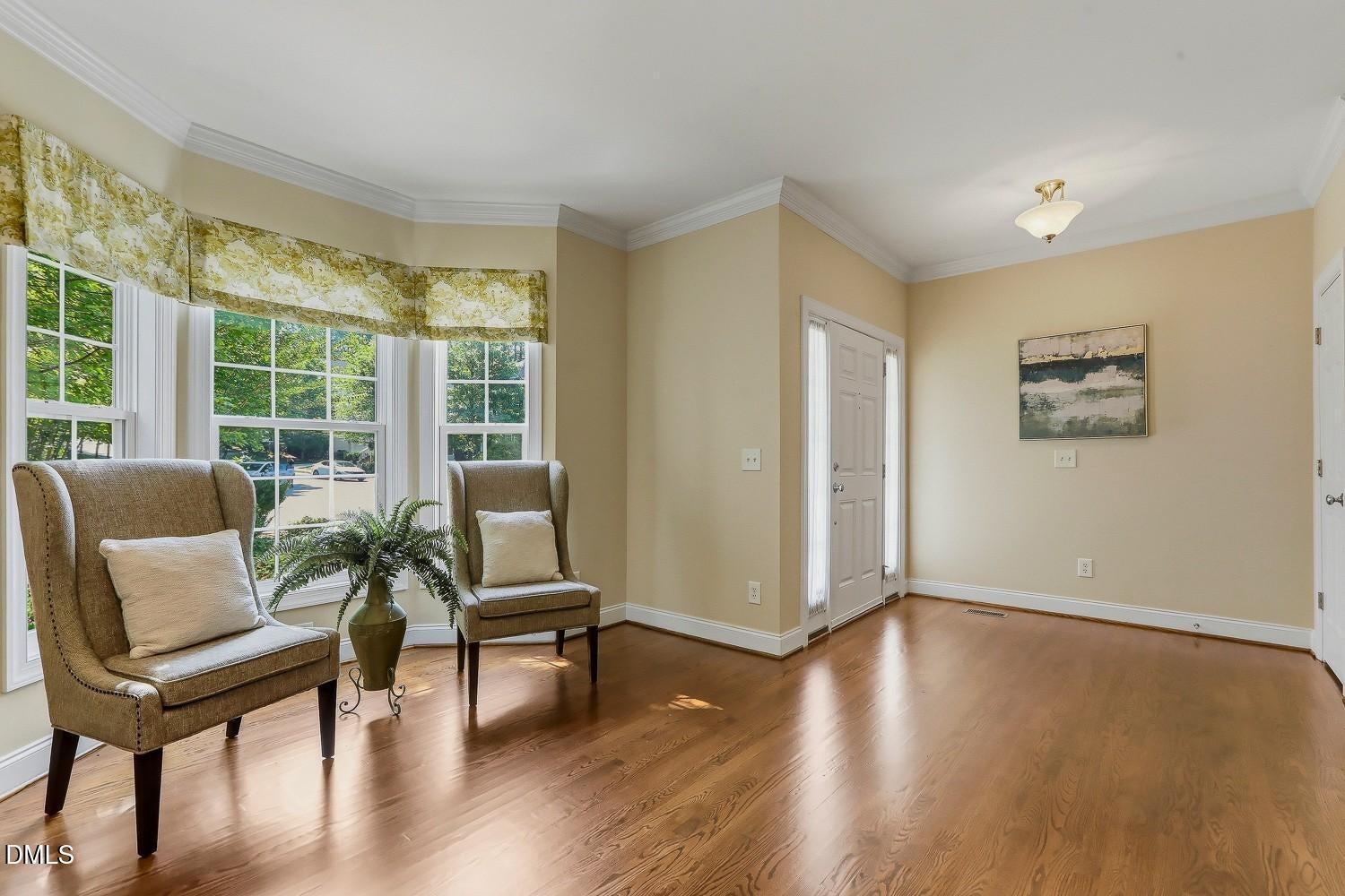 1613 Bellenden Drive