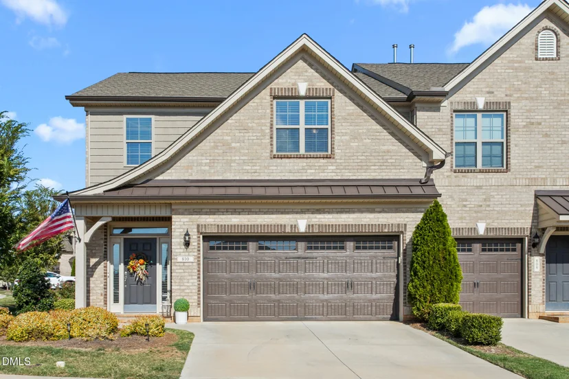 810 Socata Lane, photo 1 of 30