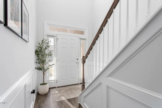 810 Socata Lane, photo 4 of 30