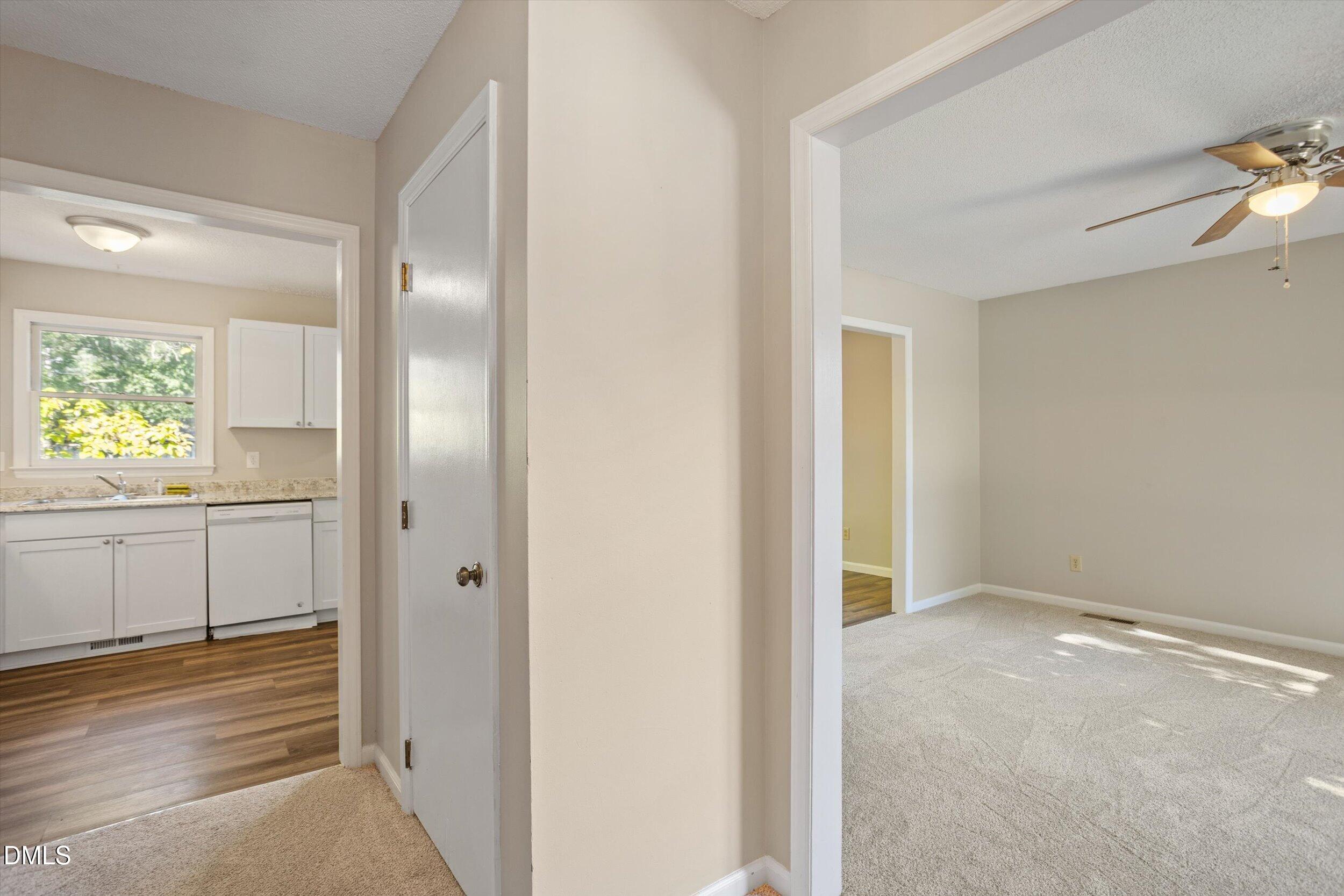 18 W Hester Court