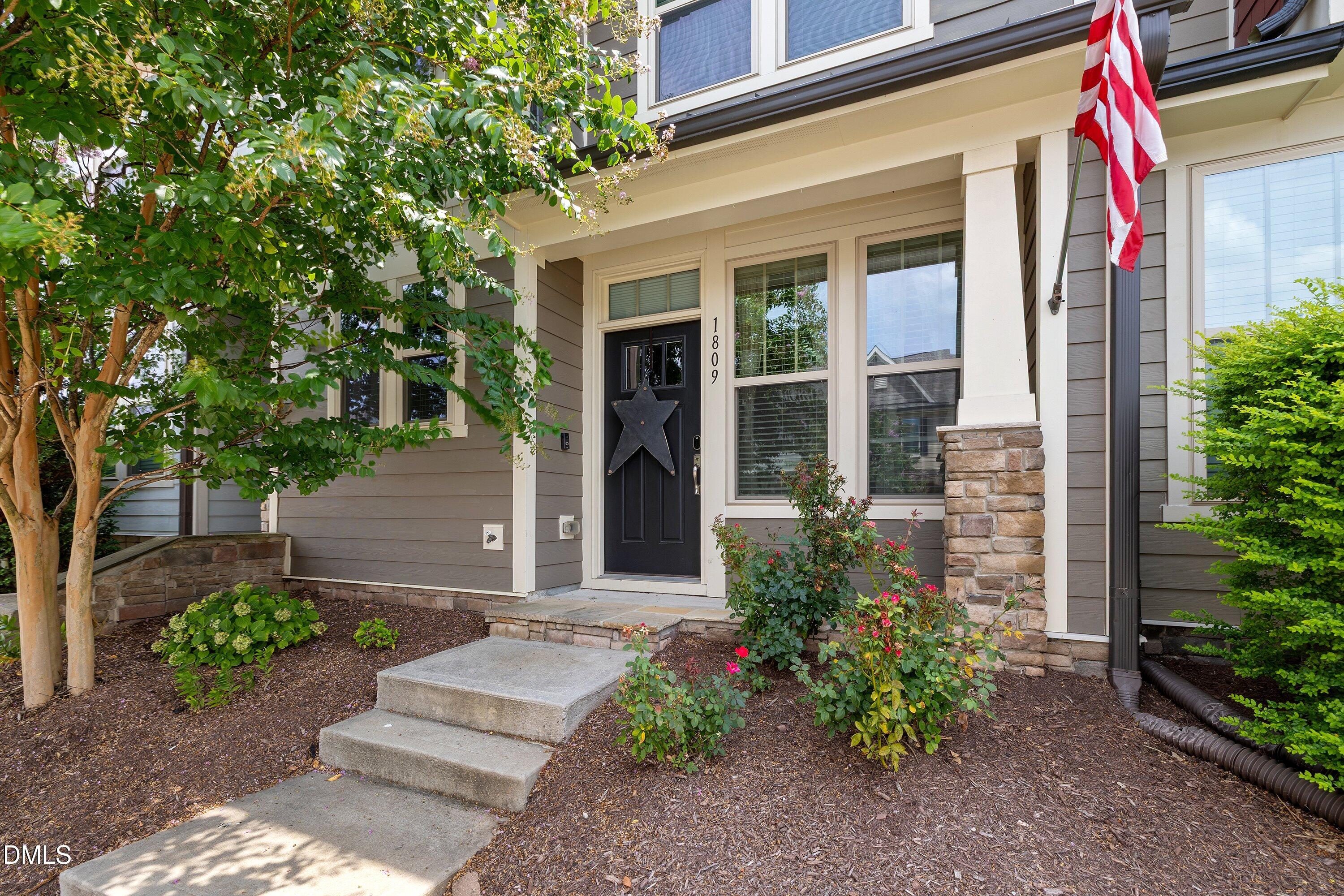 1809 Shady Oaks Drive