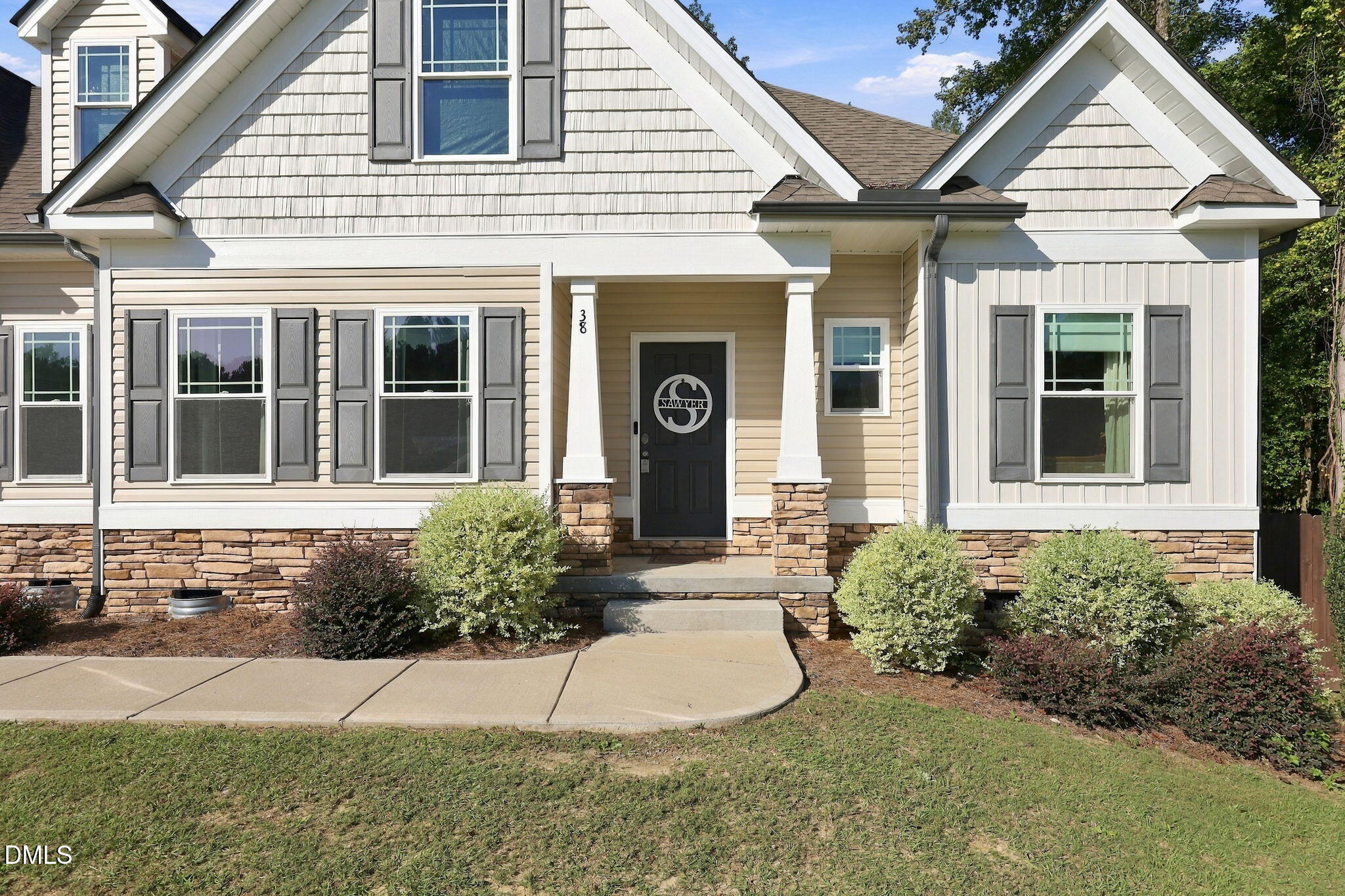 38 Parrish Landing Way