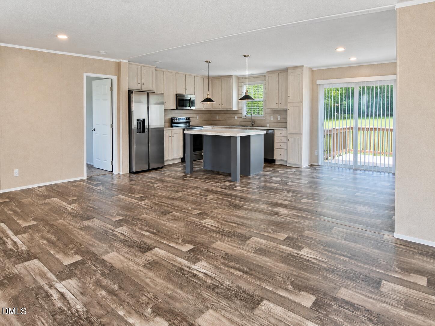 6167 Taylors Gin Road