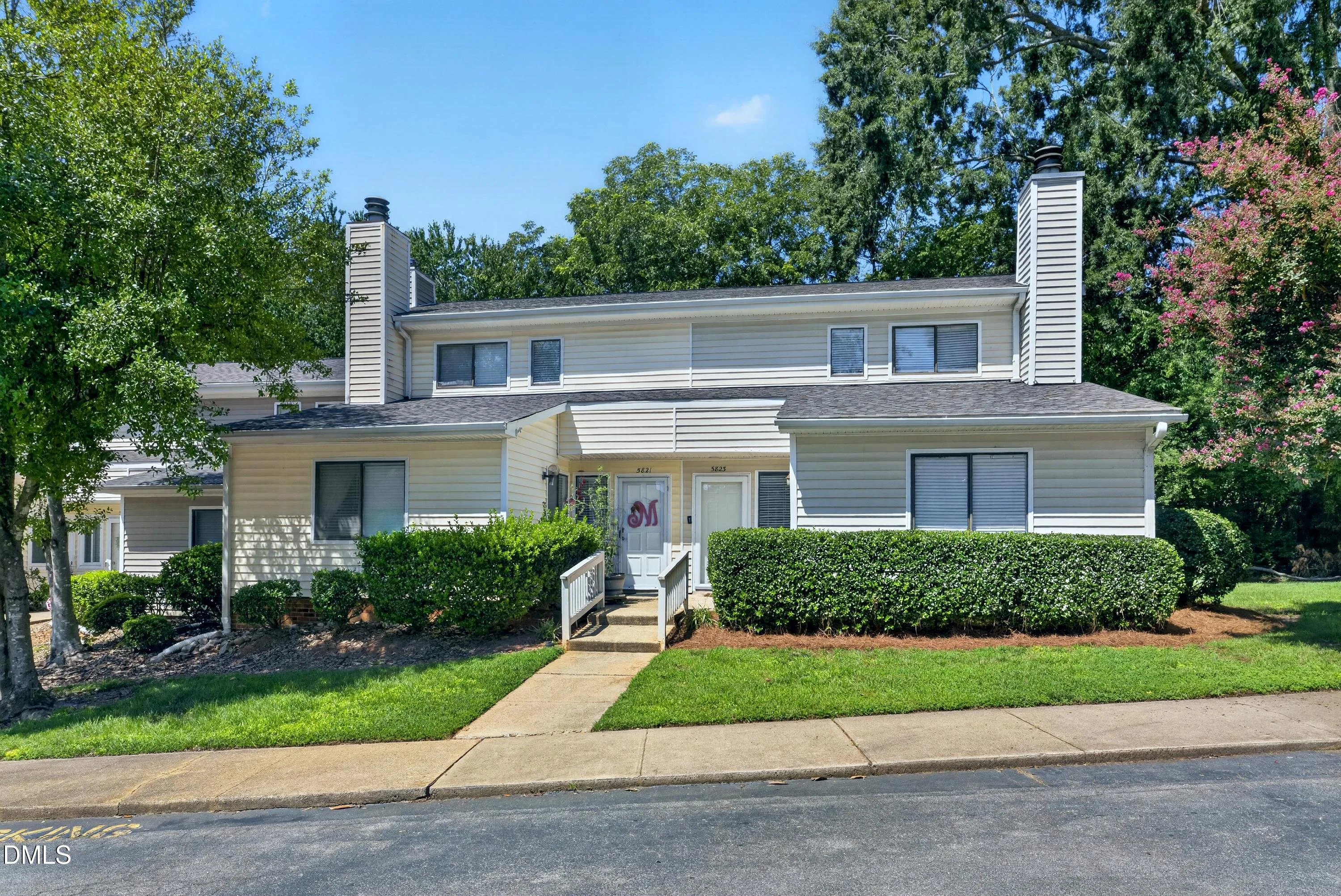 5823 Shady Grove Circle