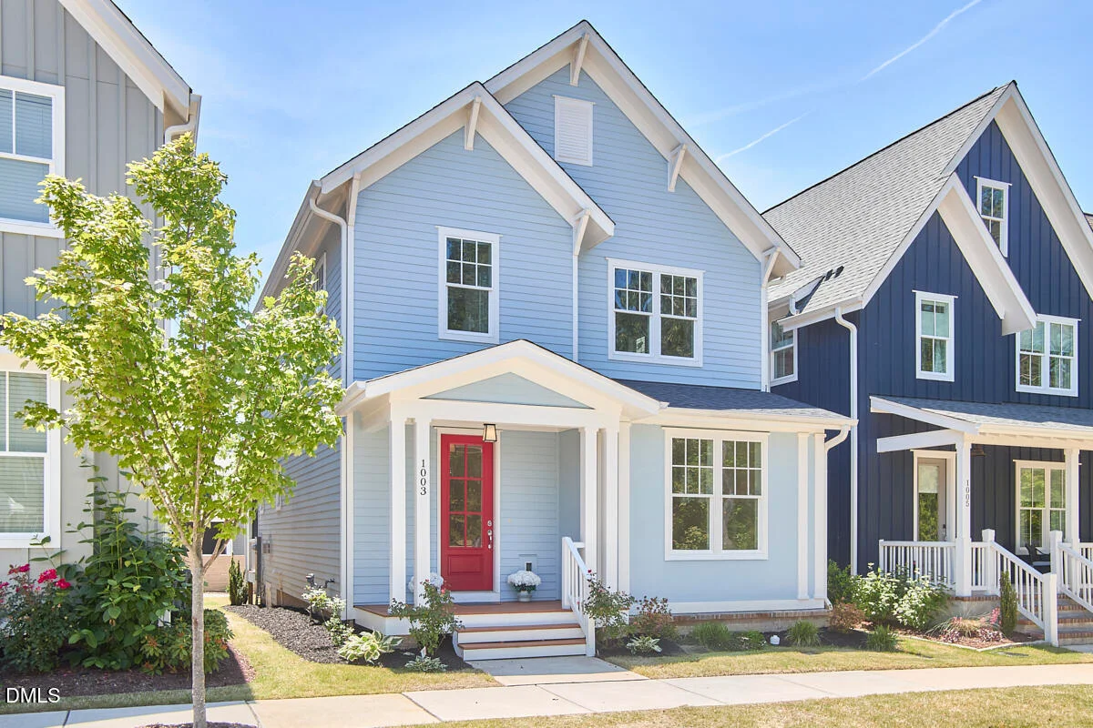 1003 Whitehall Circle